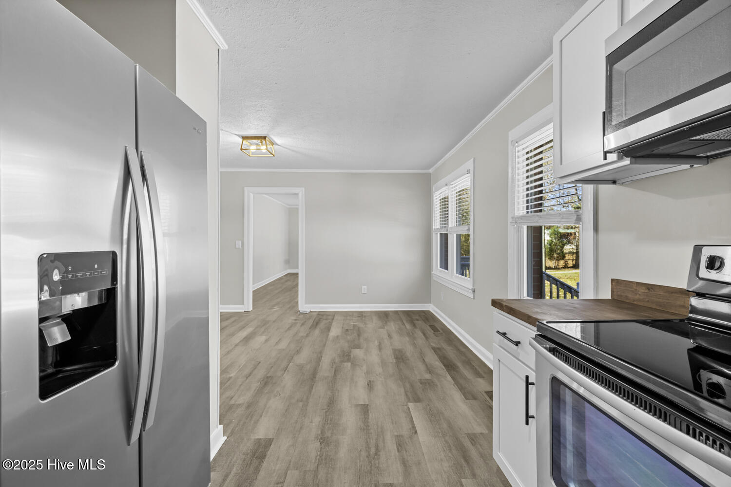 100541820 | Photo 13