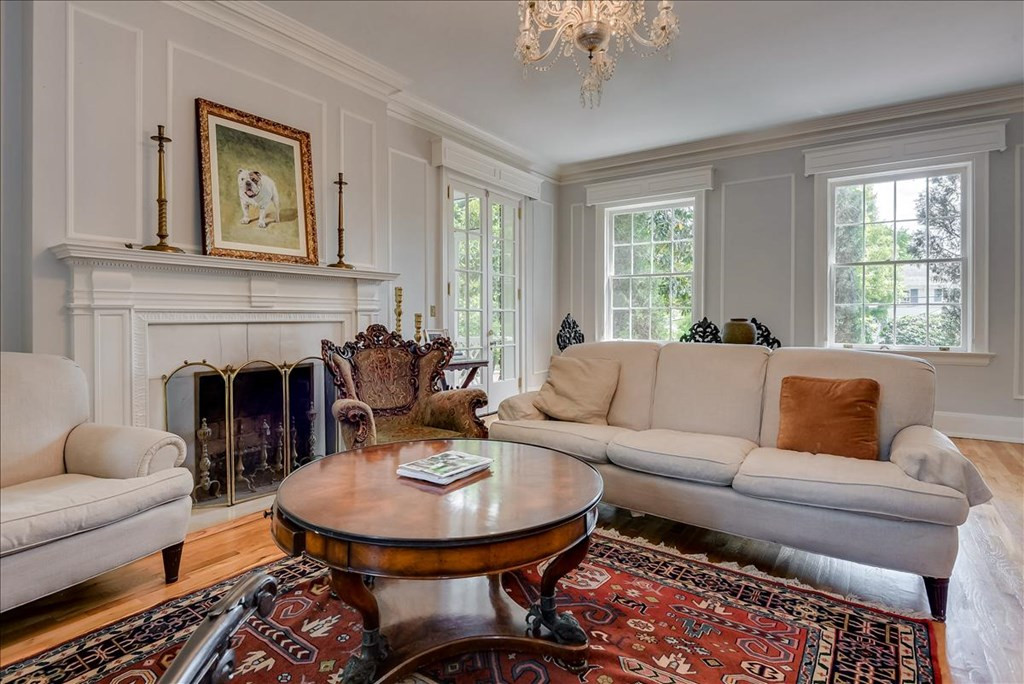 Living Room with Fireplace