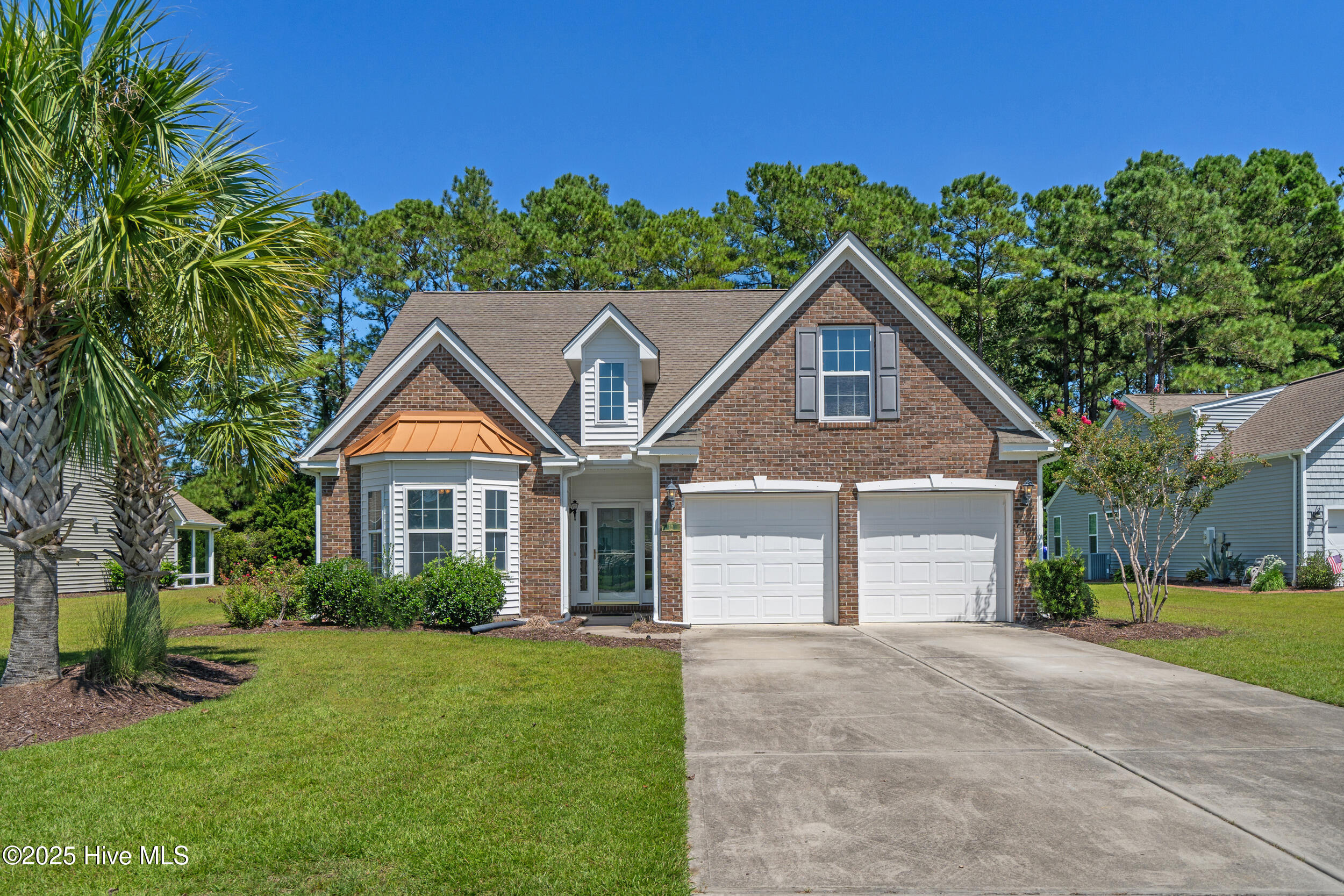 100529171 | Photo 35