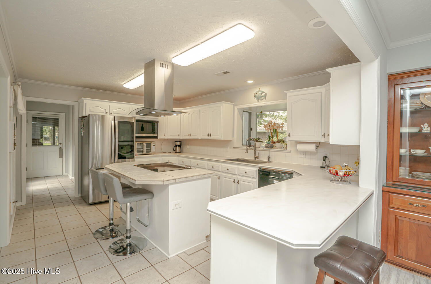 100524429 | Photo 33