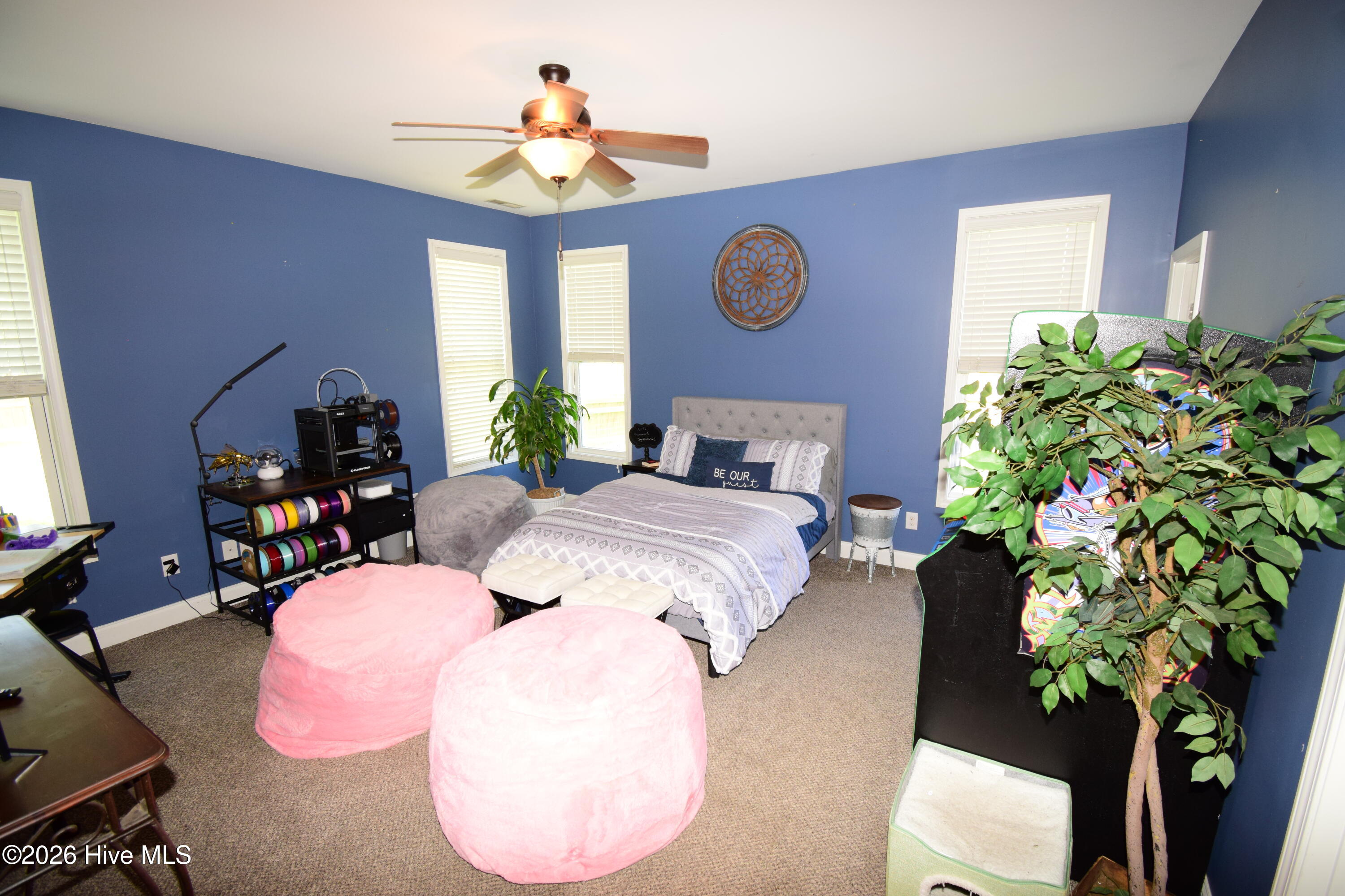 100566647 | Photo 21