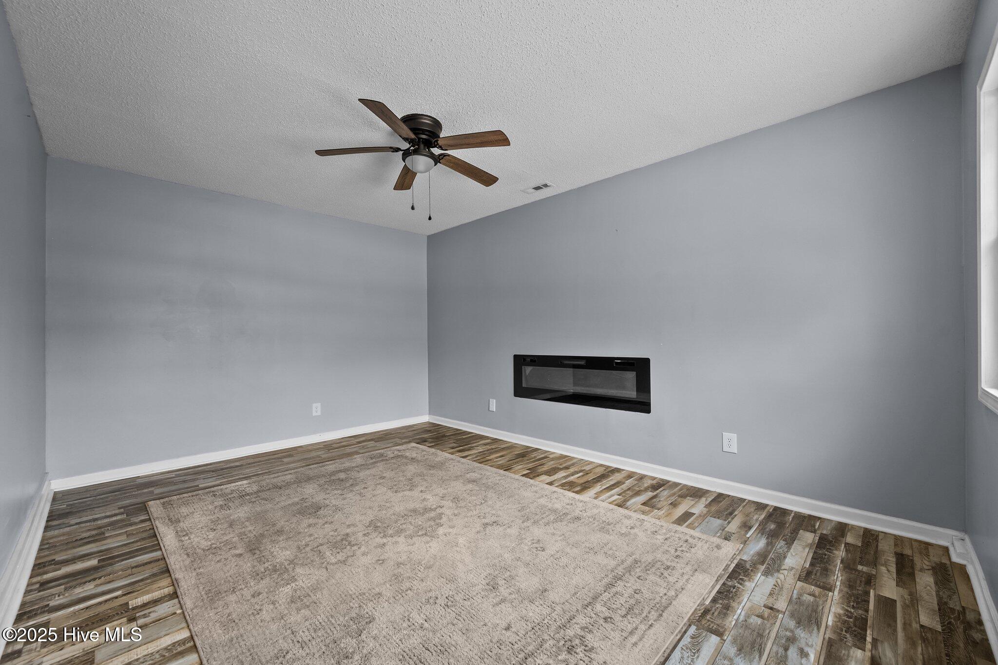 8-web-or-mls-_RAD5518