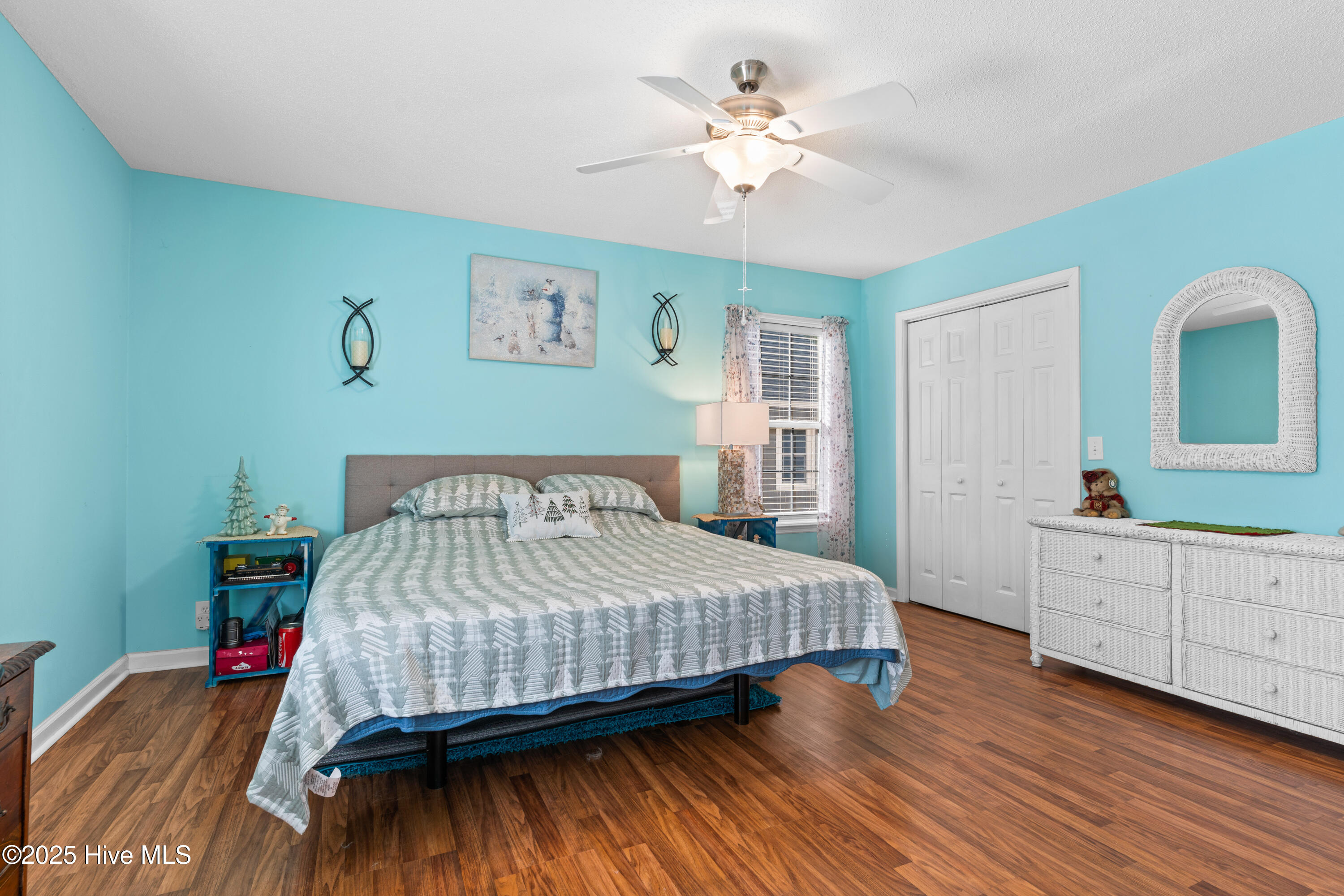 100545558 | Photo 15