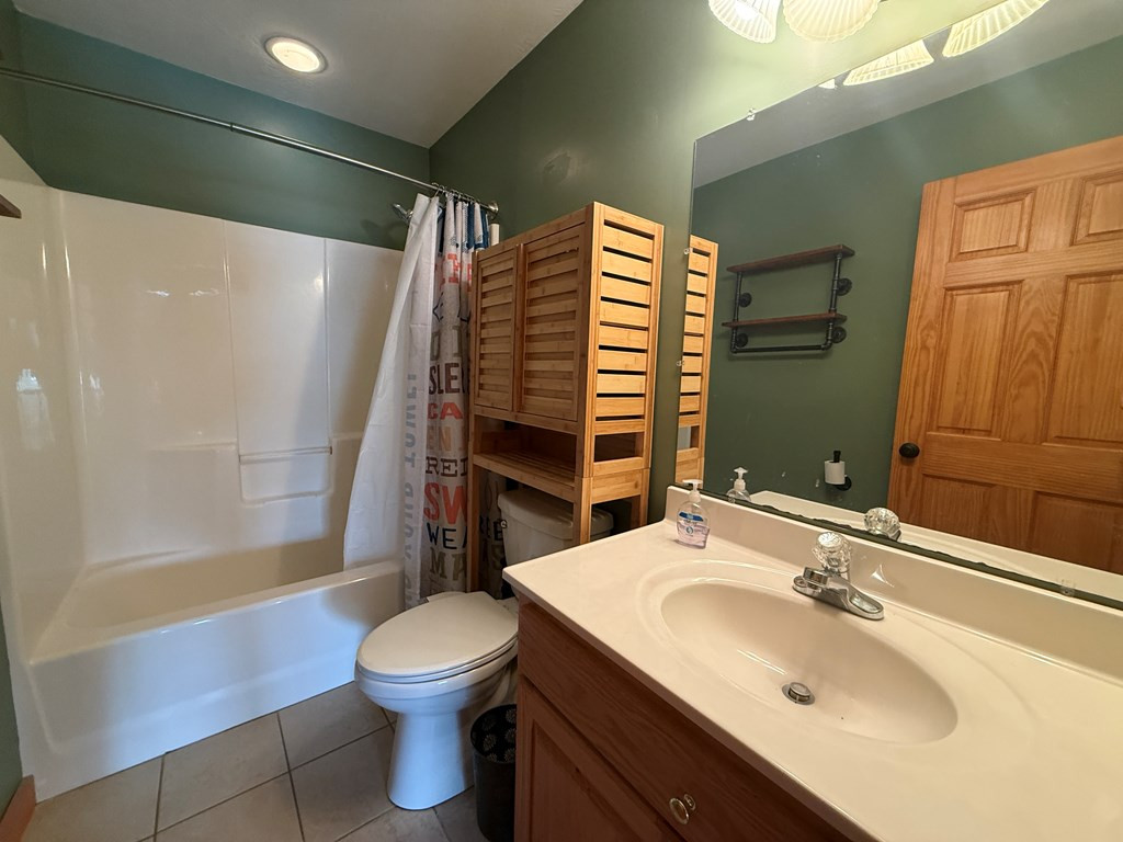 upper level bath