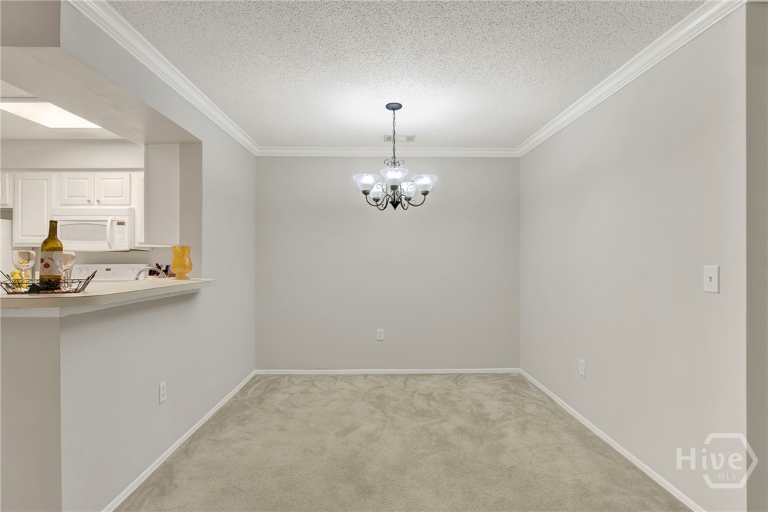 Dining area with breakfast bar