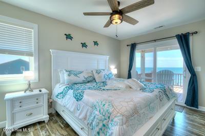 100547319 | Photo 45