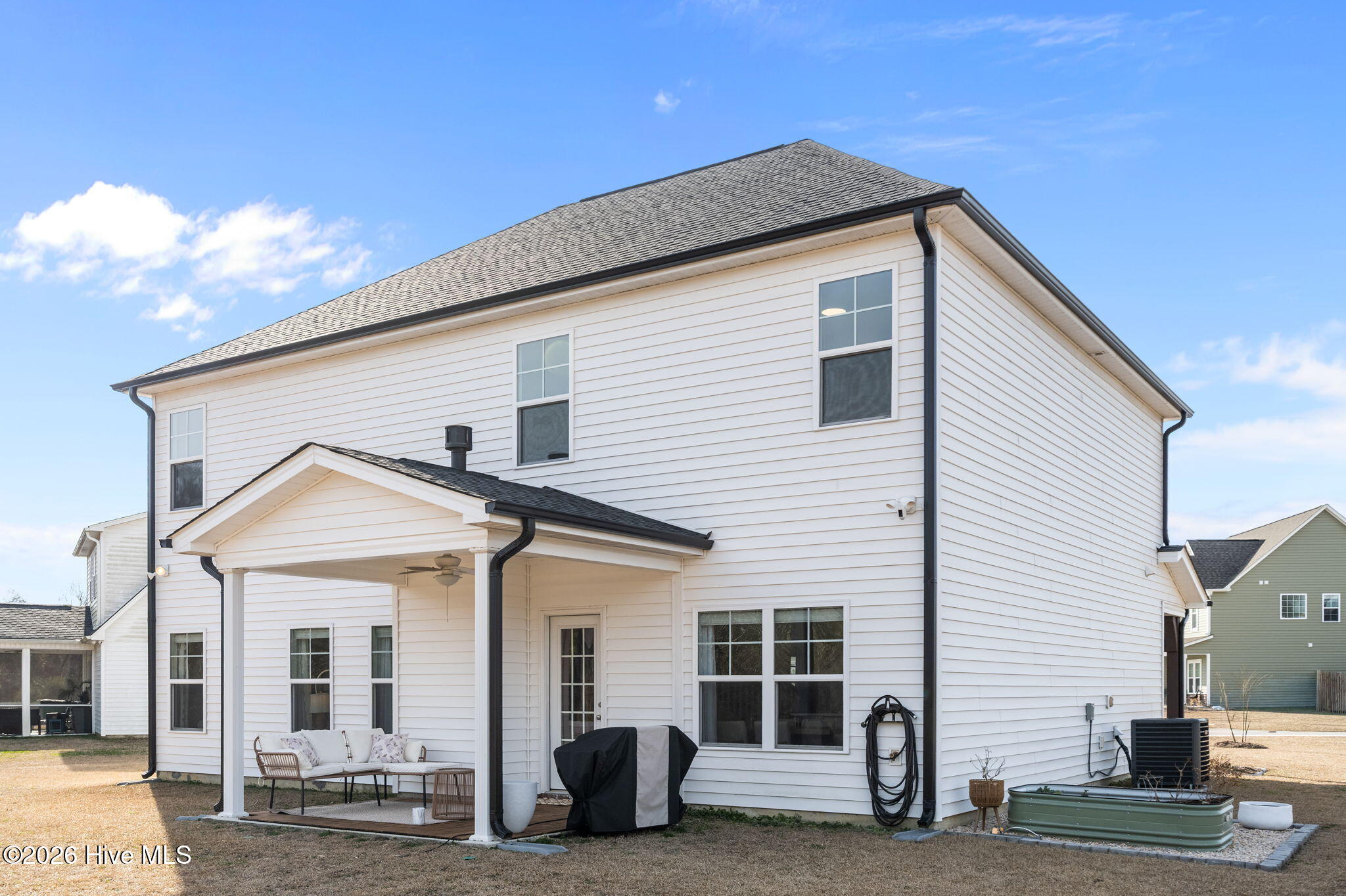 100554562 | Photo 40