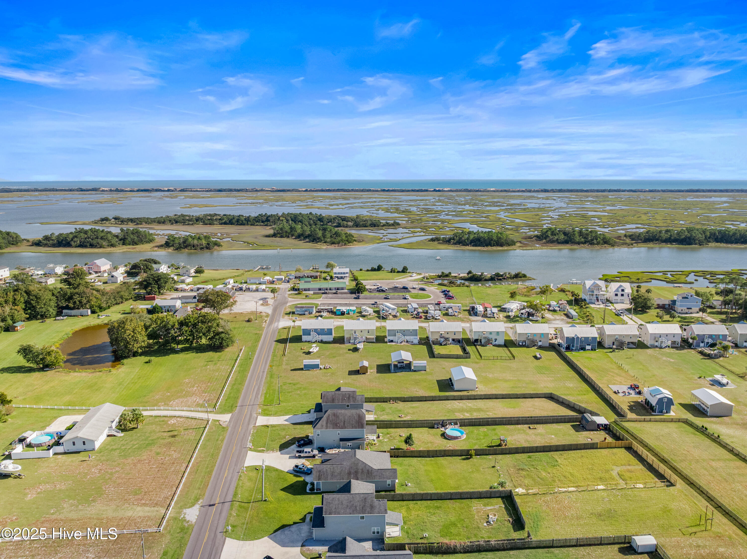 100538122 | Photo 56