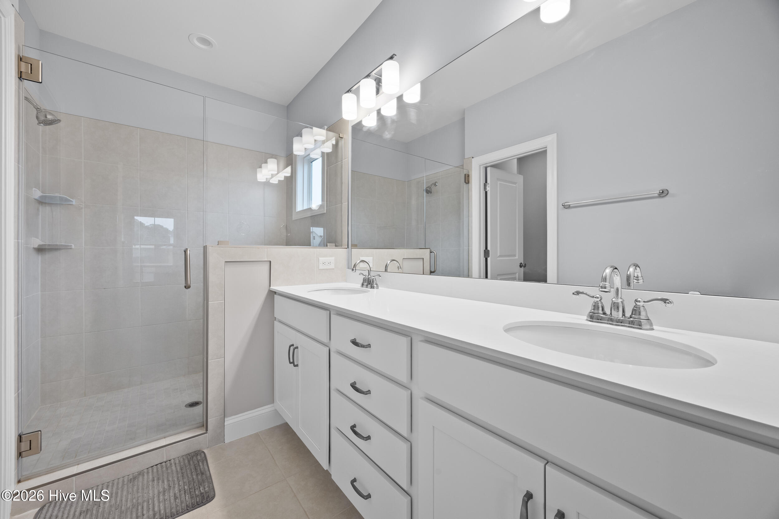 100552292 | Photo 31