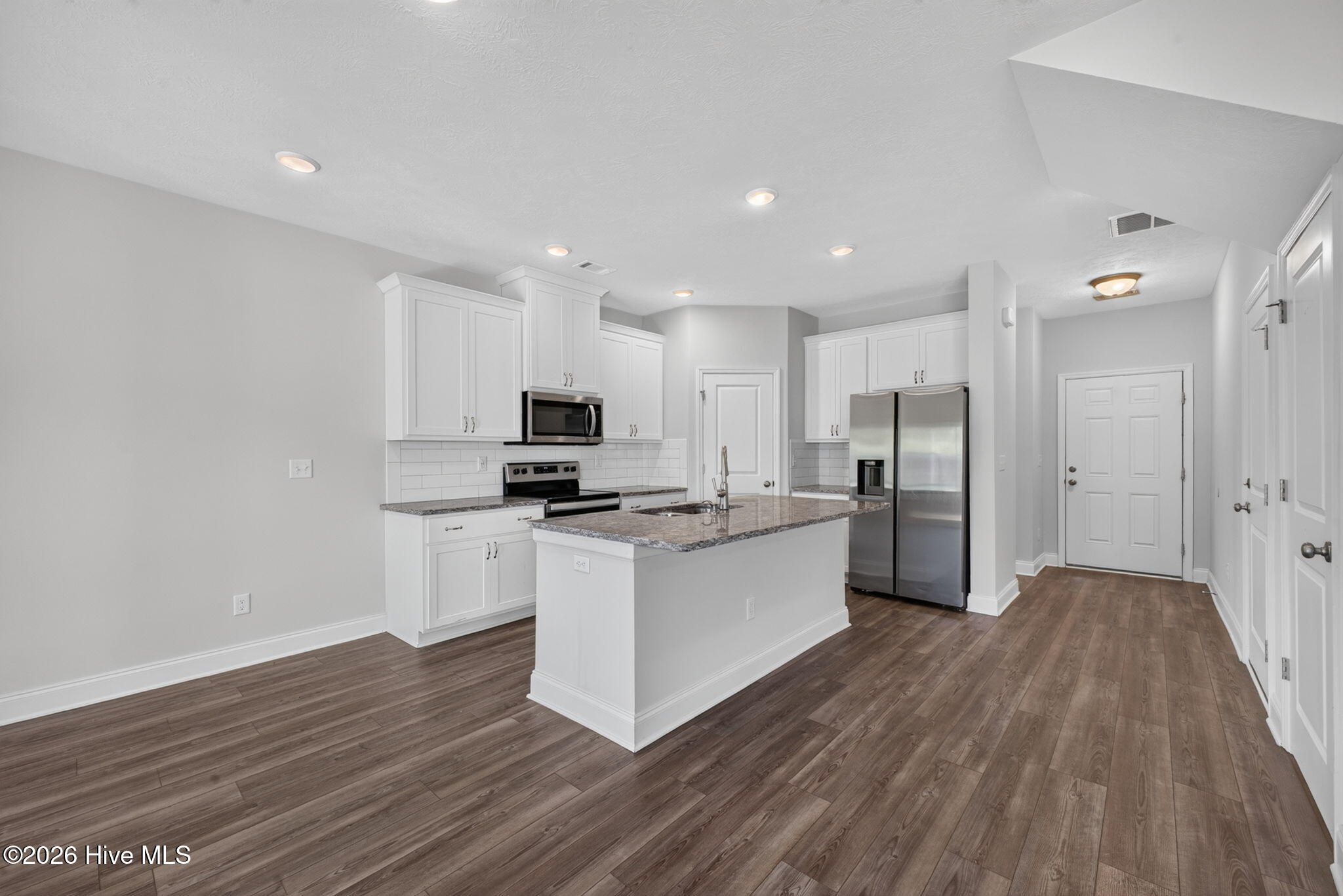 Photo 3 of Townhouse for sale at 605 Hampton Dr, North Augusta, SC 29860 | MLS# 100609024 | Listing updated on 2026-10-08