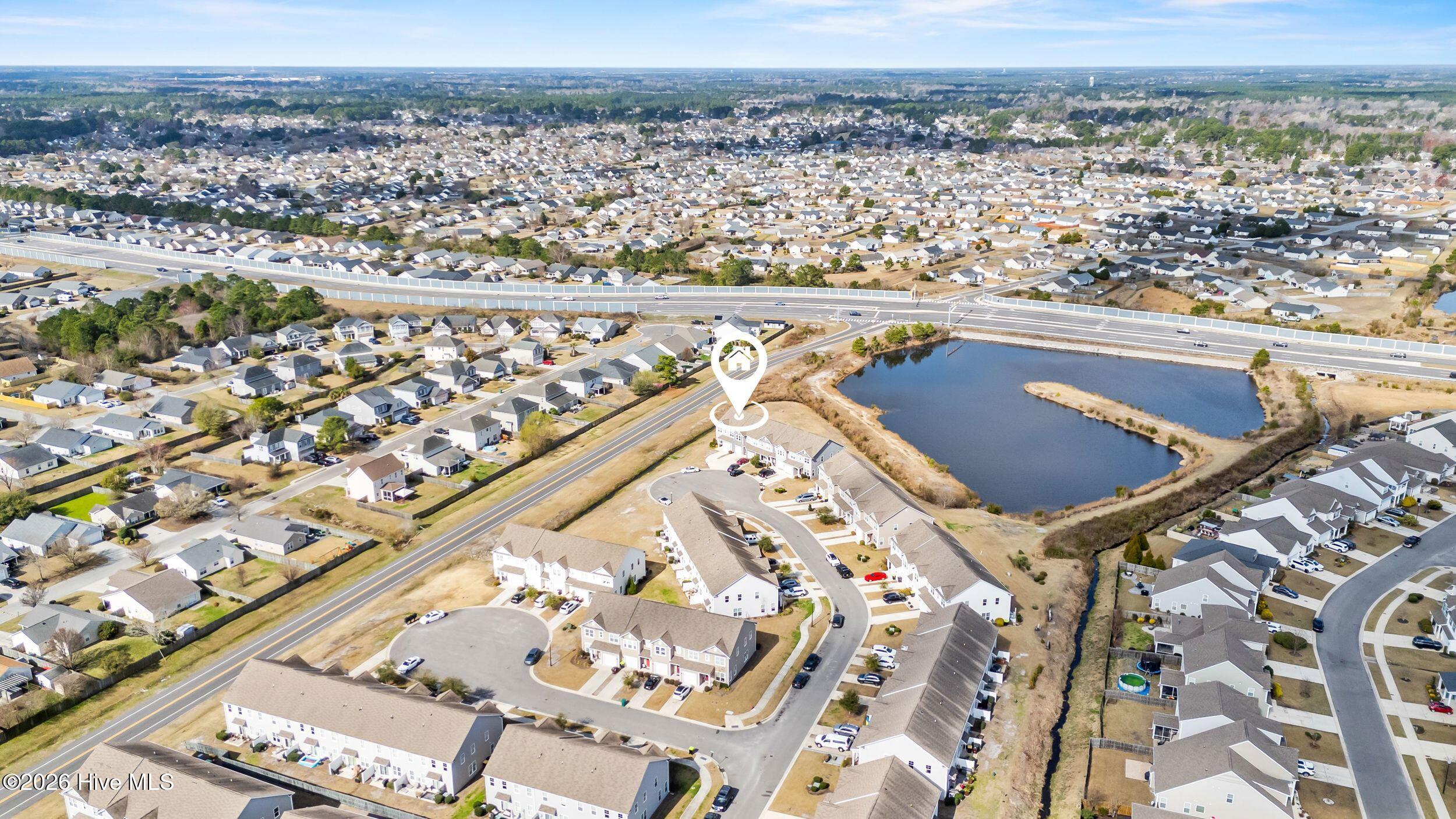 100557487 | Photo 51