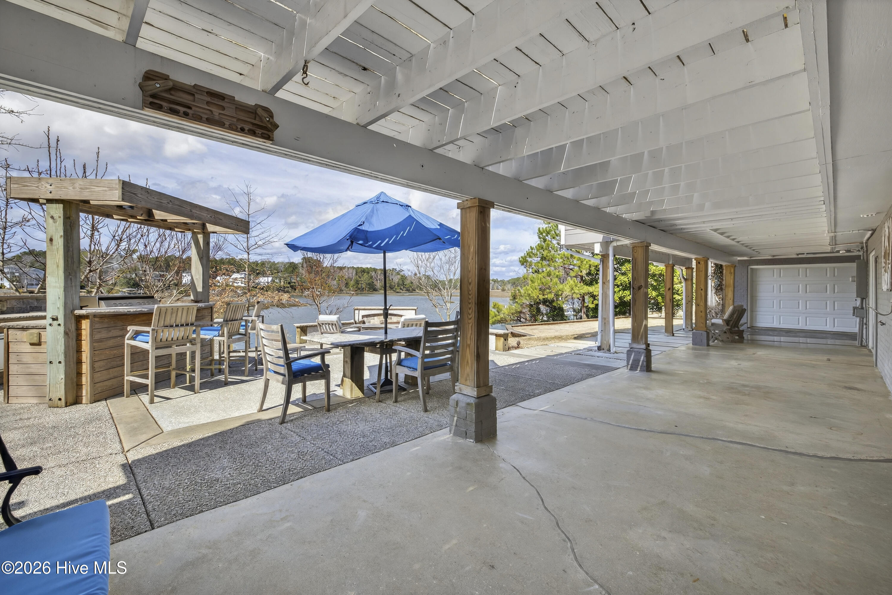 108 Deer Cove Road, Hampstead, NC, 28443