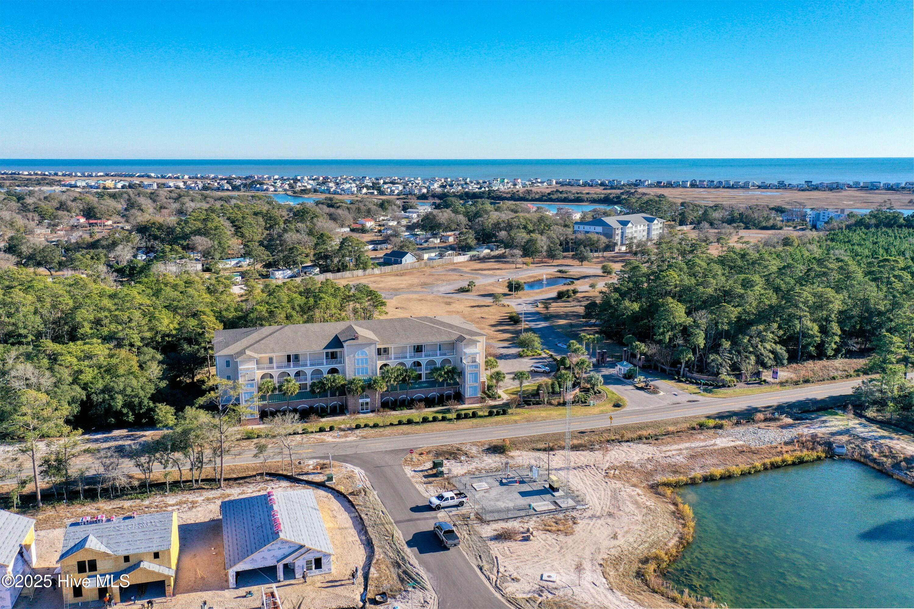 100483051 | Photo 38