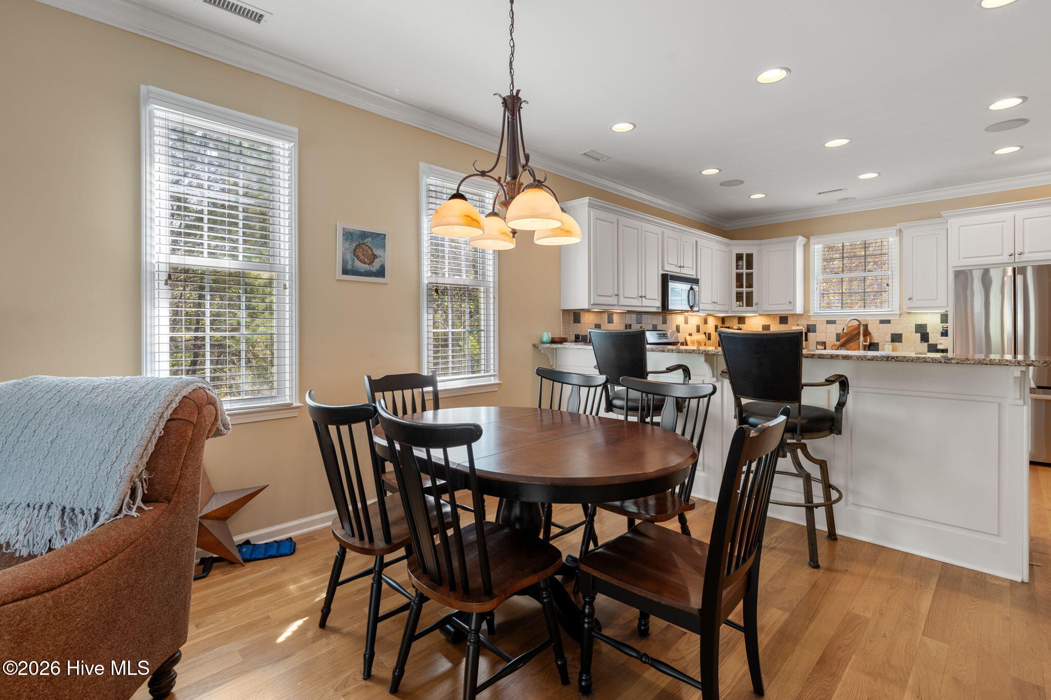 100564411 | Photo 17