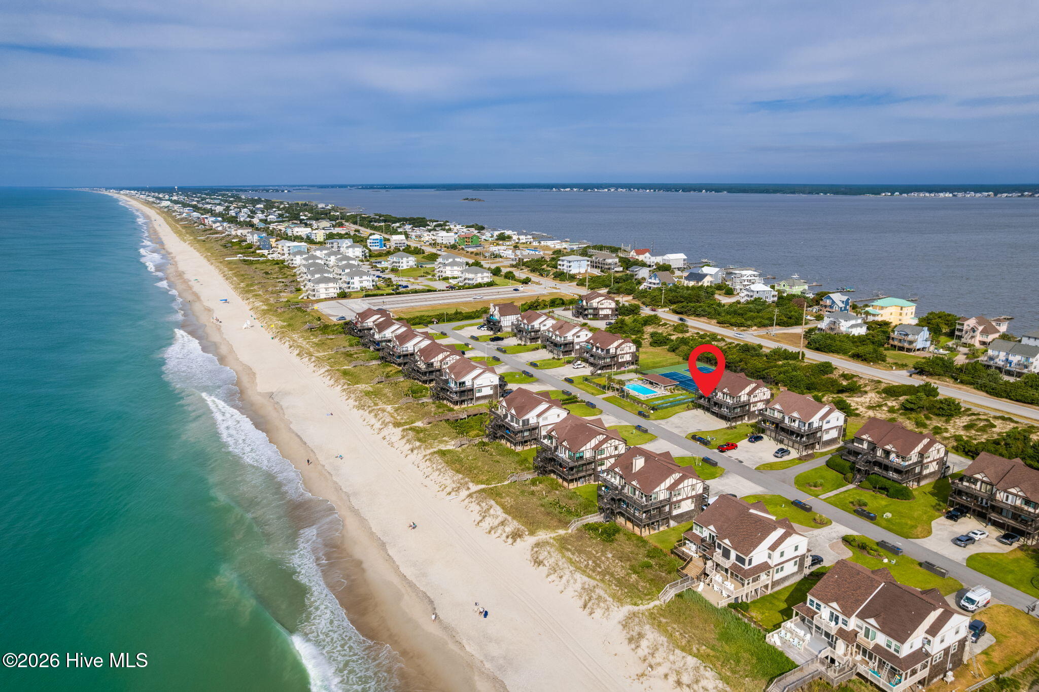 100548451 | Photo 40