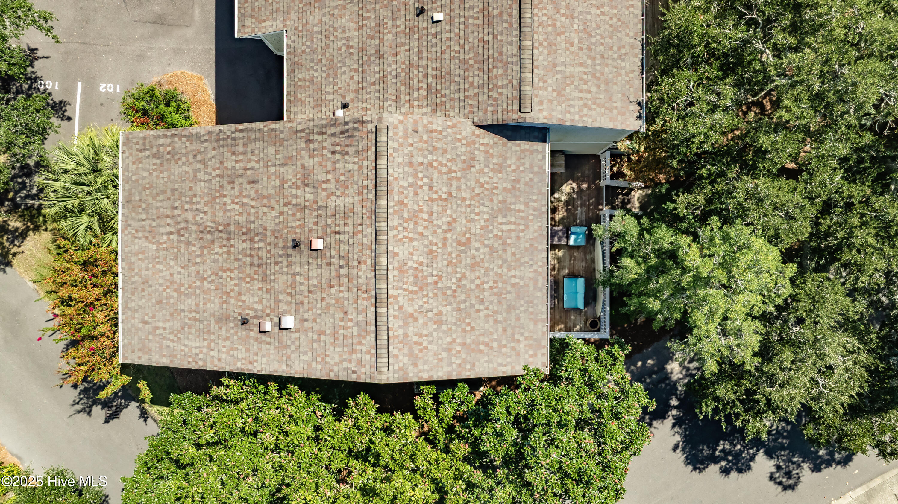 Homes for sale in Wrightsville Beach, NC | 100 Driftwood Ct, Wrightsville Beach, NC 28480 | MLS# 100532571