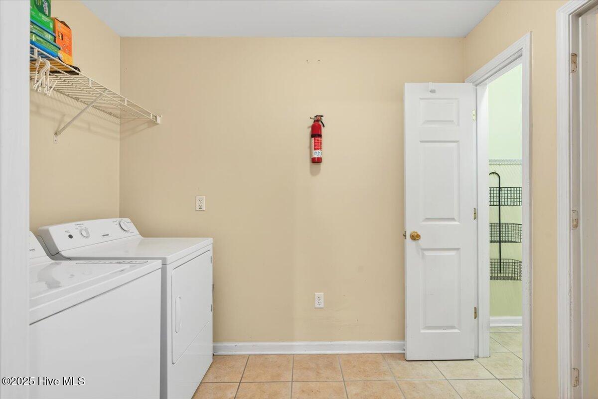 100539845 | Photo 27