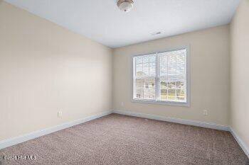 100561978 | Photo 24