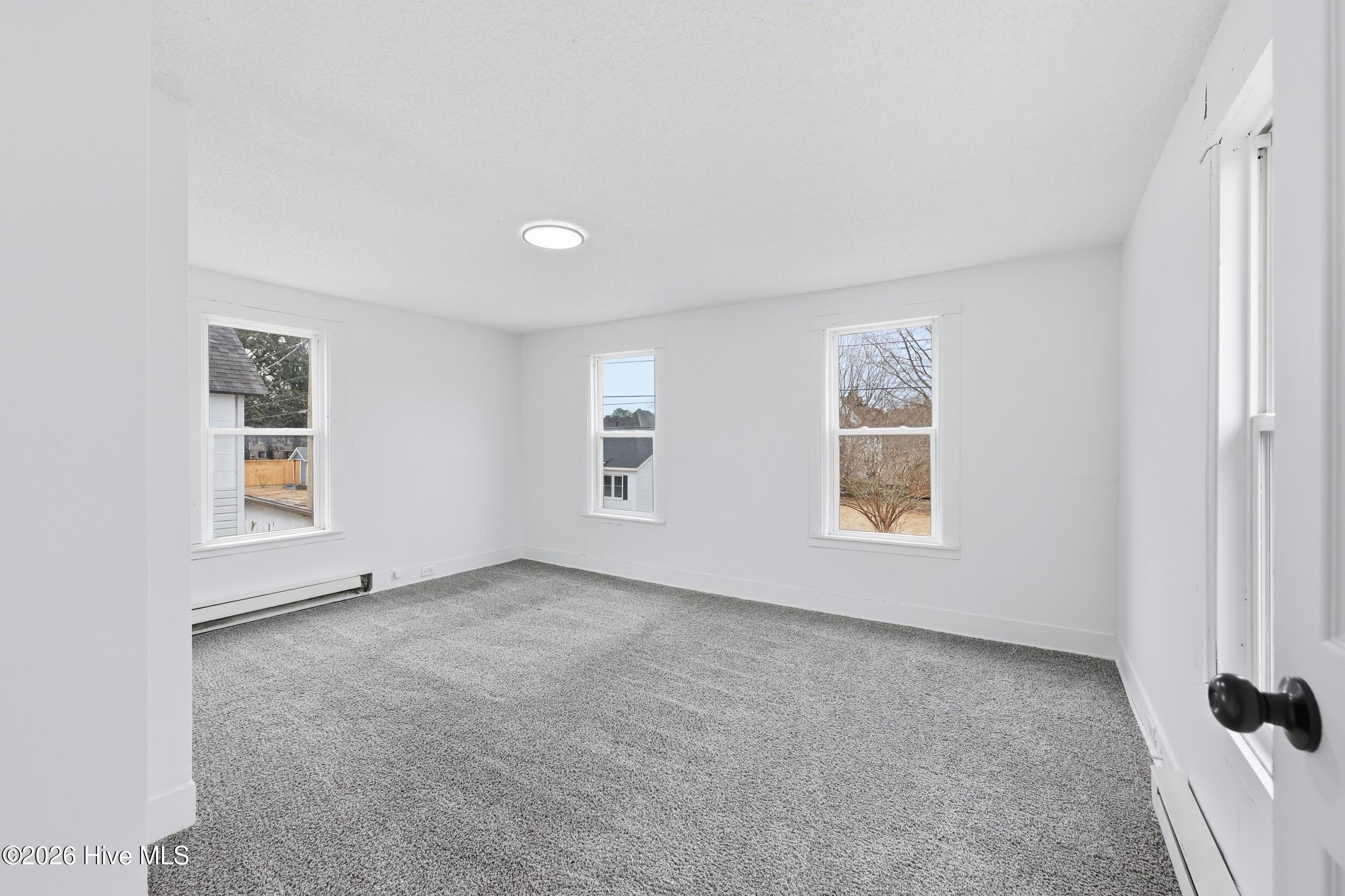 200 Queen Street, Elizabeth City, NC, 27909