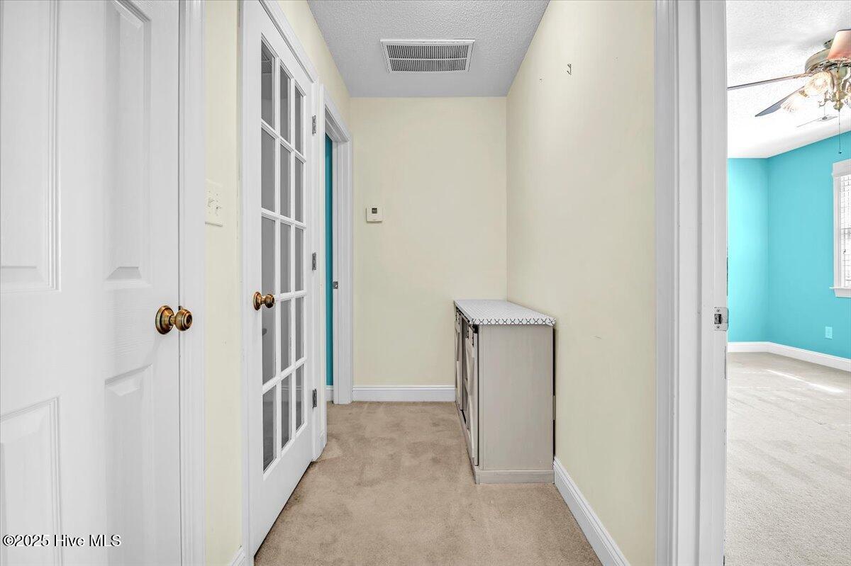 100536195 | Photo 42