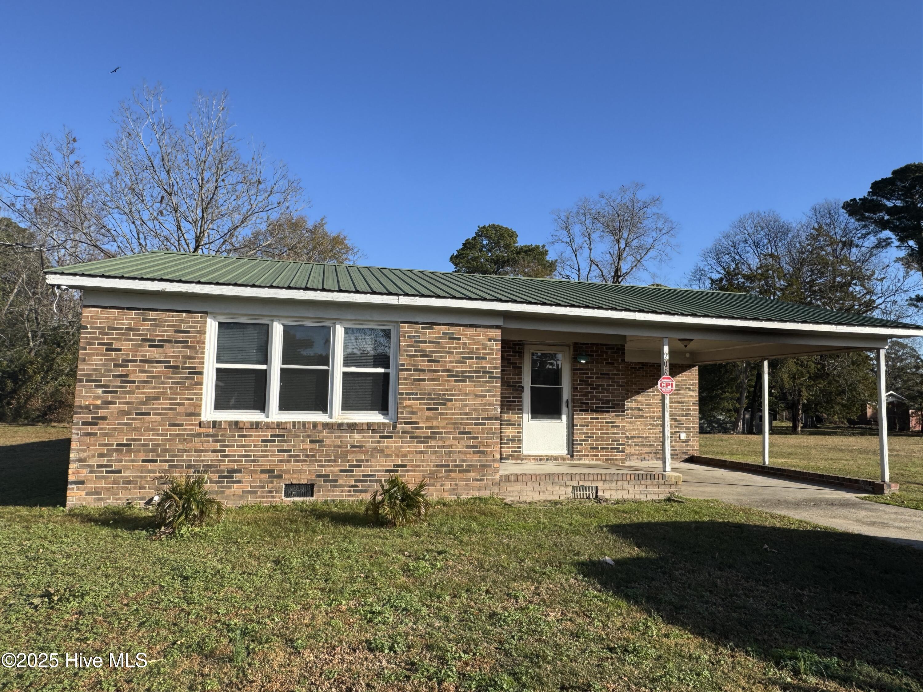 Homes for sale in Plymouth, NC | 208 Sterling Dr, Plymouth, NC 27962 | MLS# 100544203