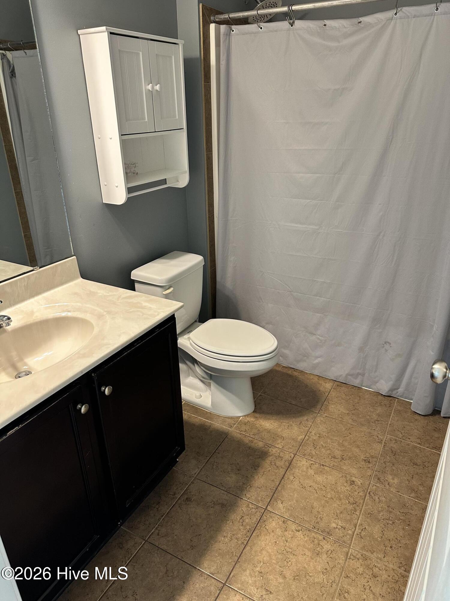 100548950 | Photo 19