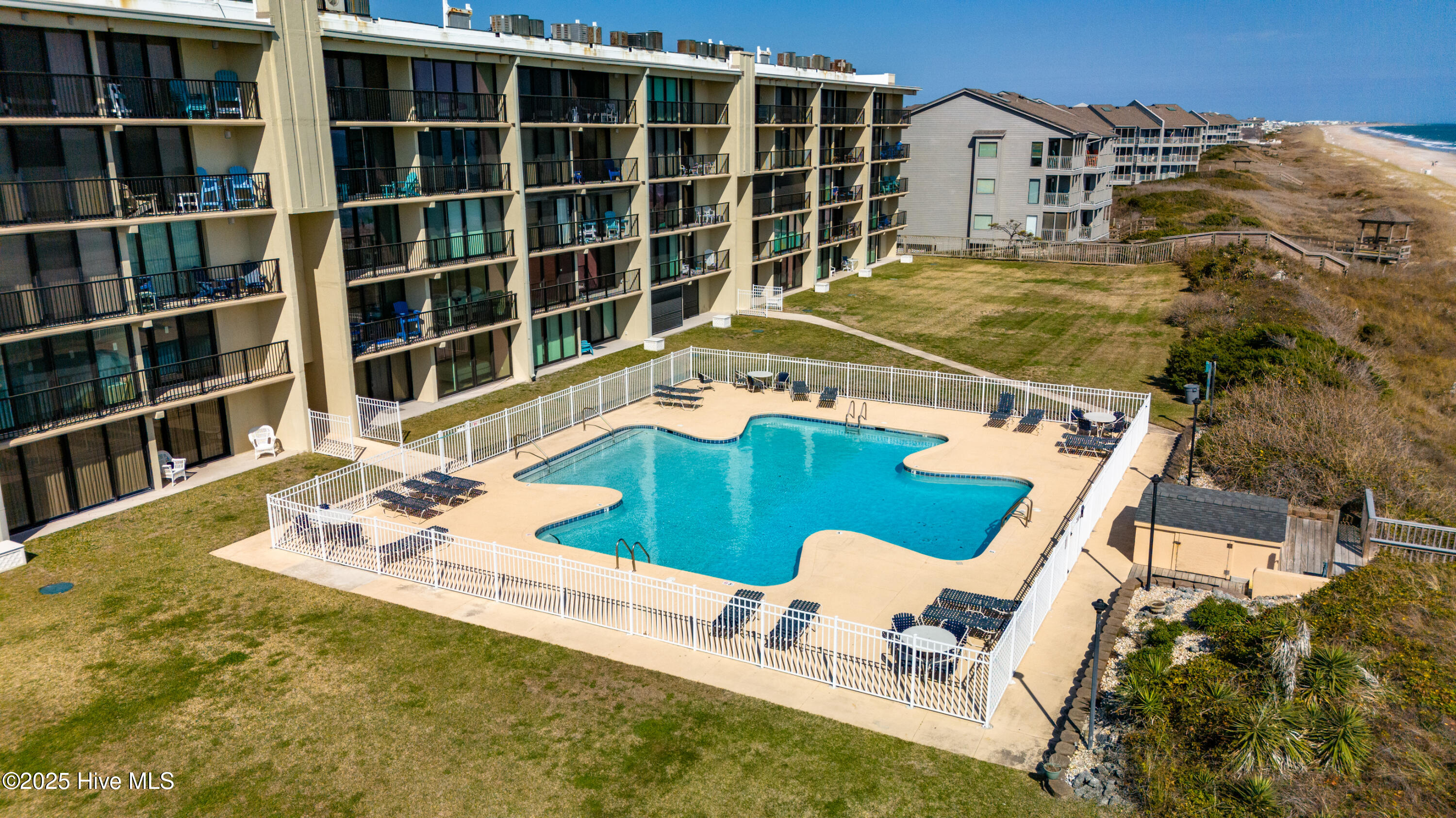 2305 W Fort Macon Road UNIT 207, Atlantic Beach, NC, 28512