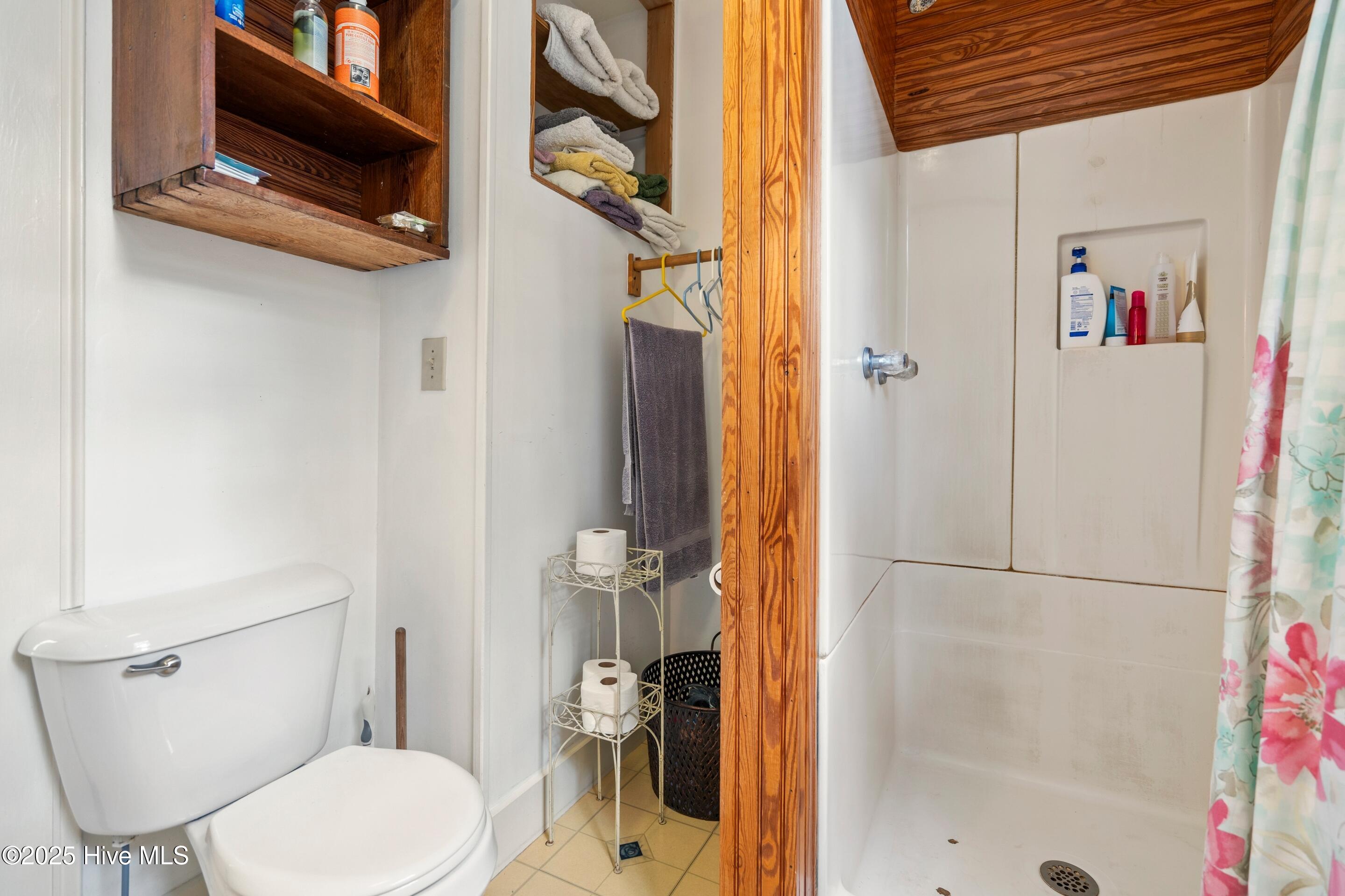 100535914 | Photo 47