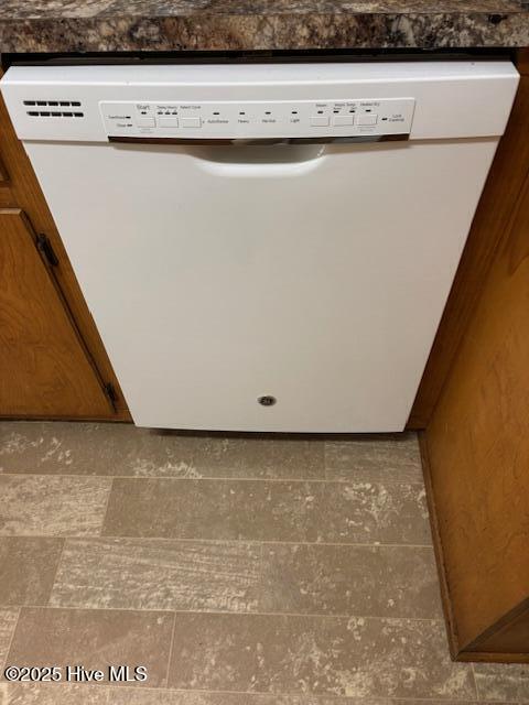 100511470 | Photo 19