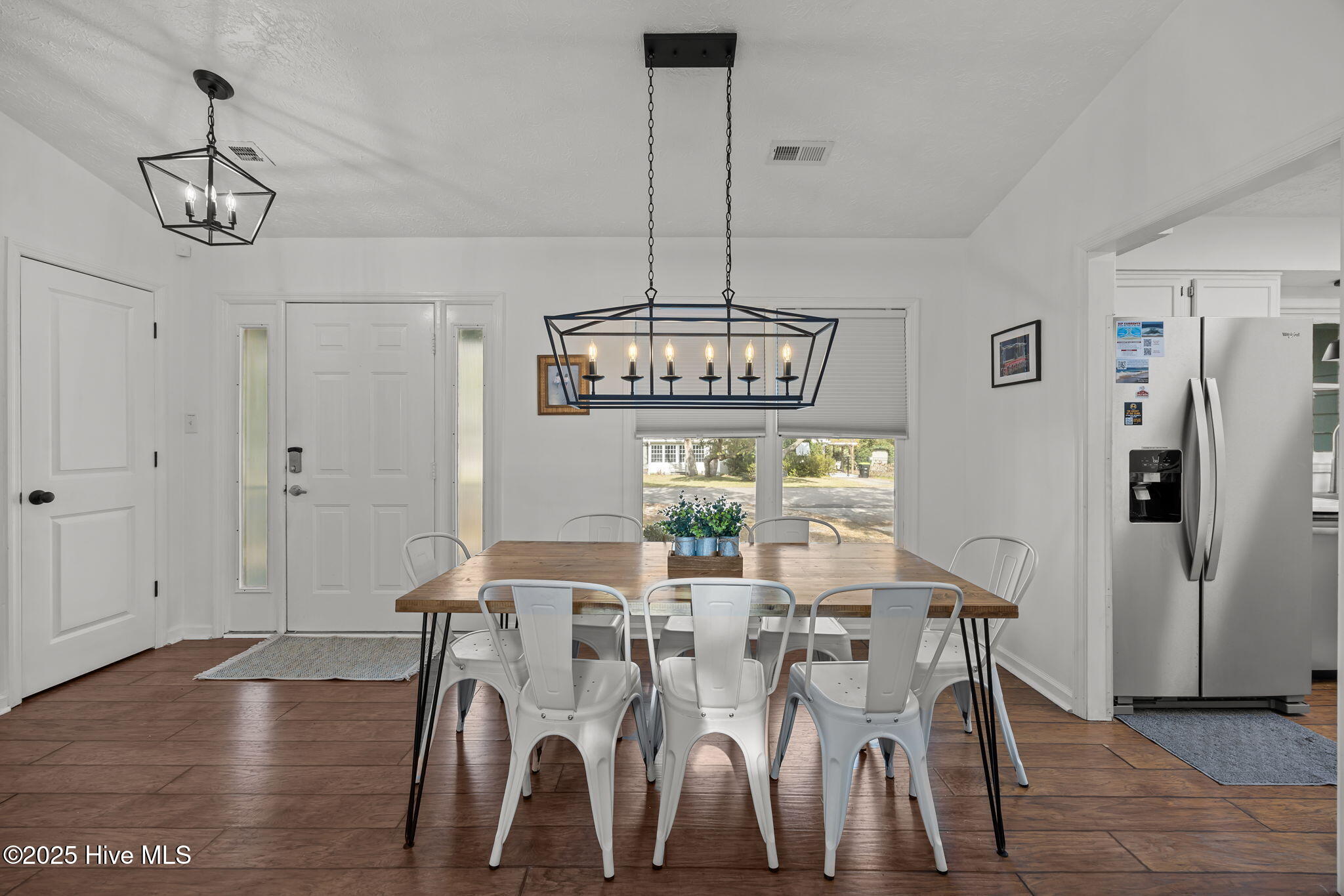 100522613 | Photo 19