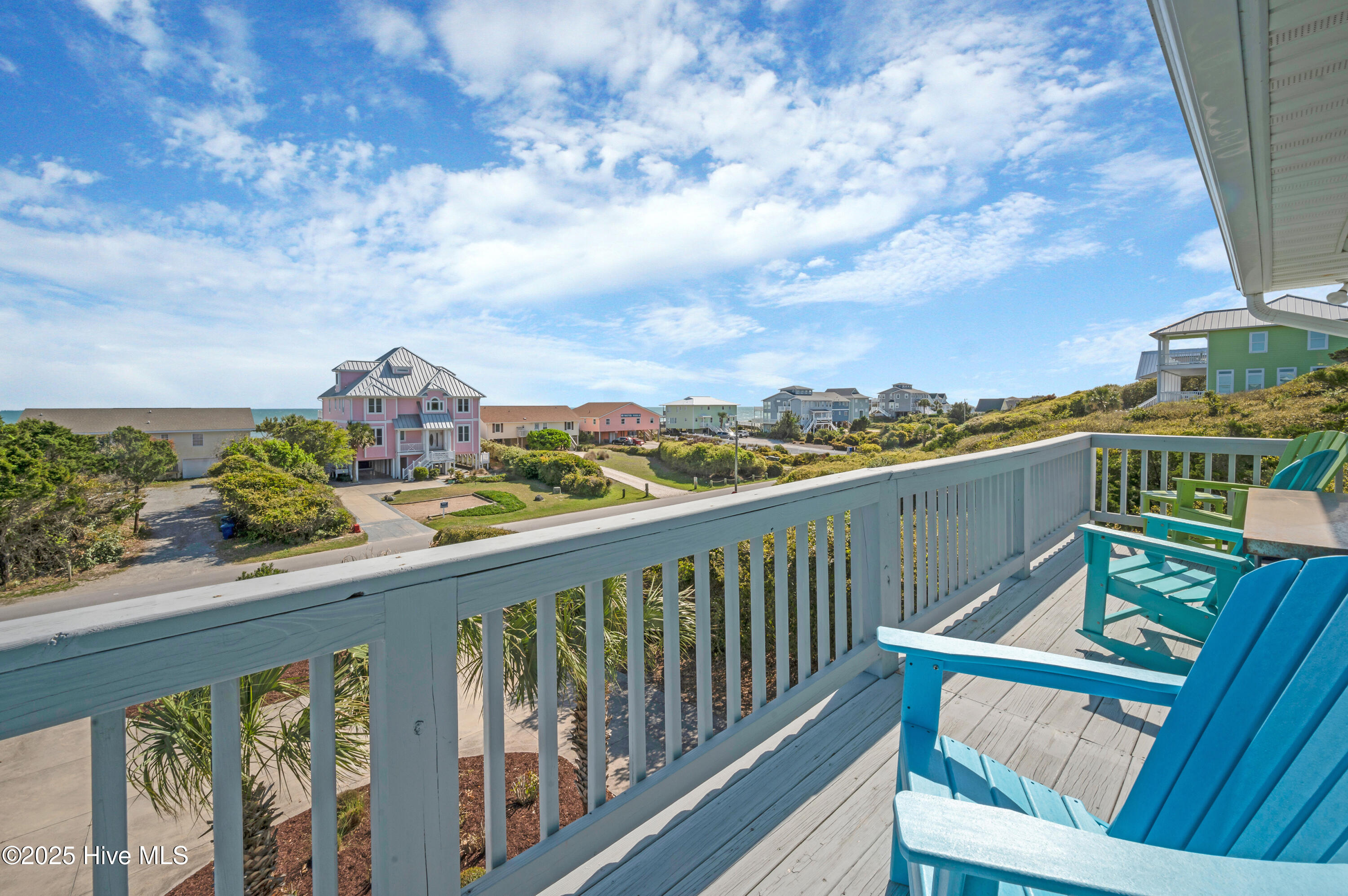 100498545 | Photo 52