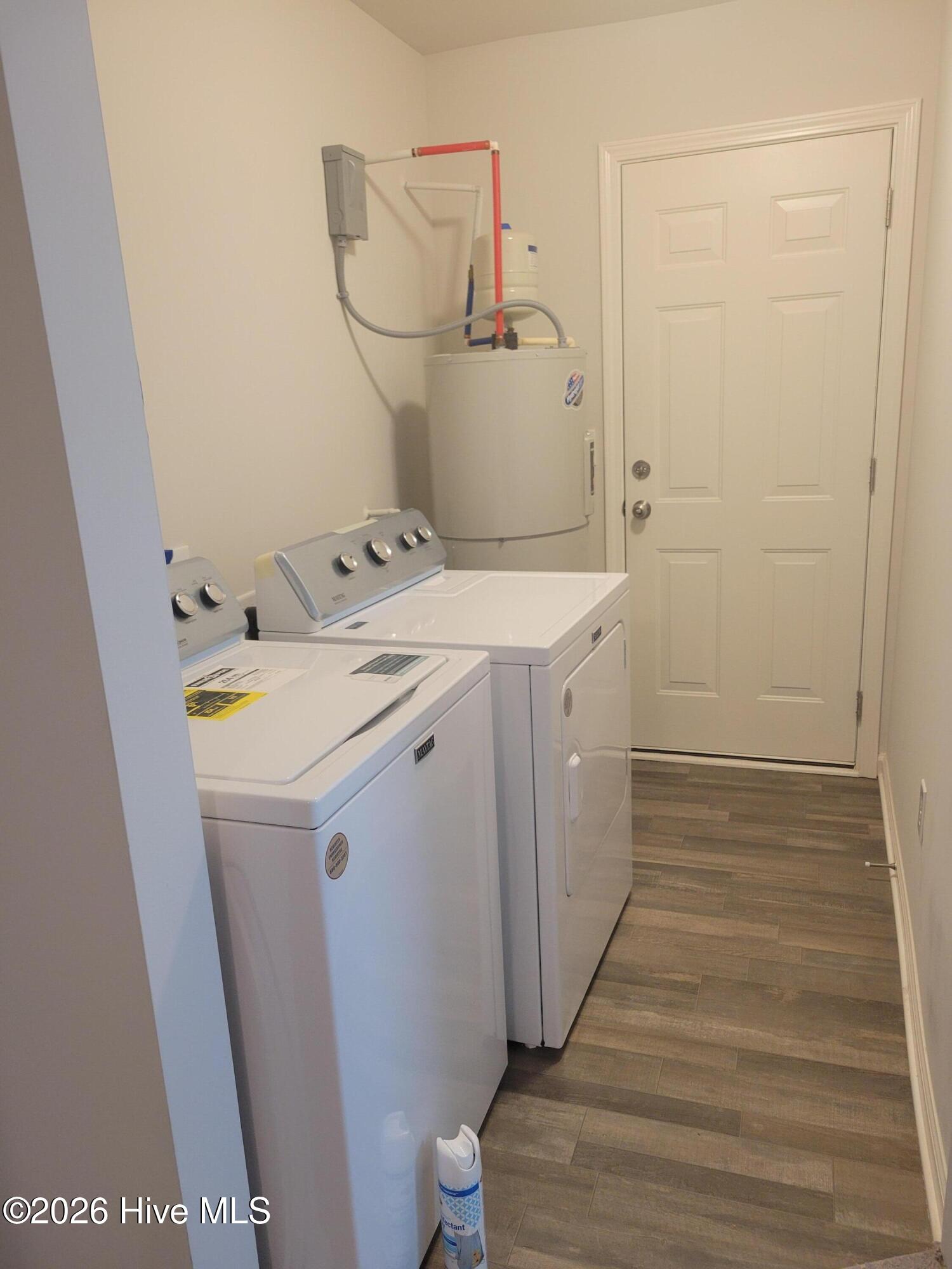 100566971 | Photo 12