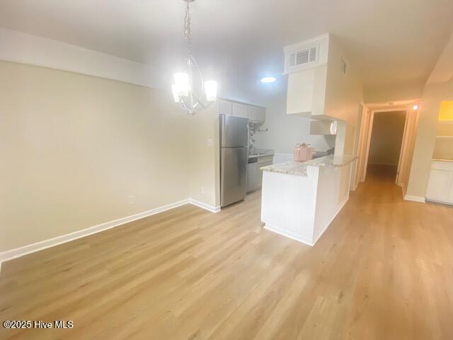 100564428 | Photo 23