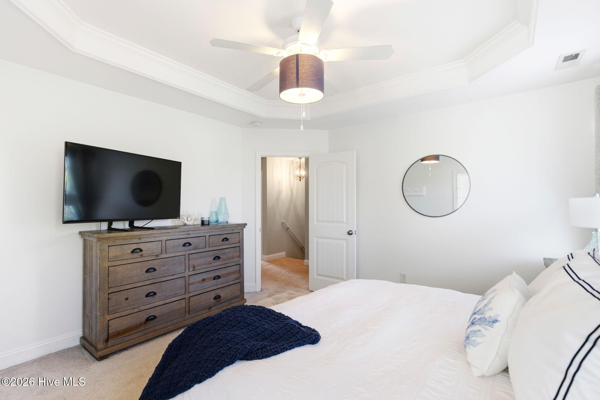 100566118 | Photo 37