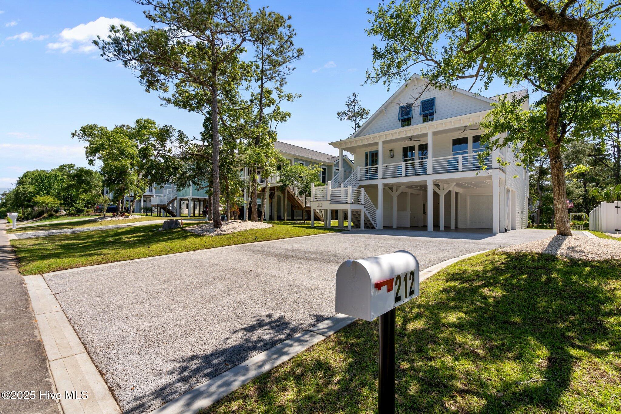 100519500 | Photo 71