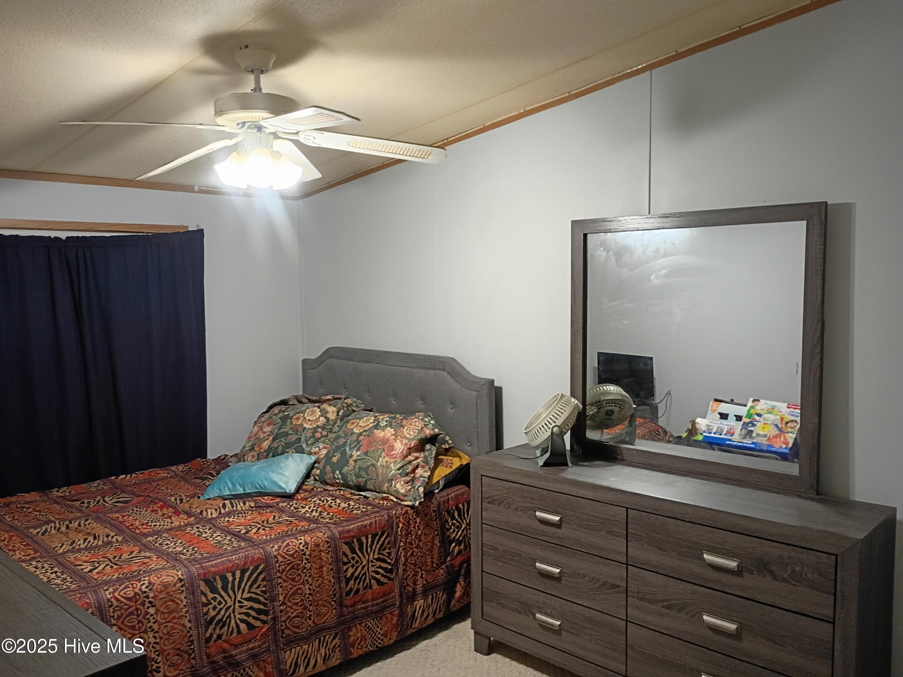 100522957 | Photo 16