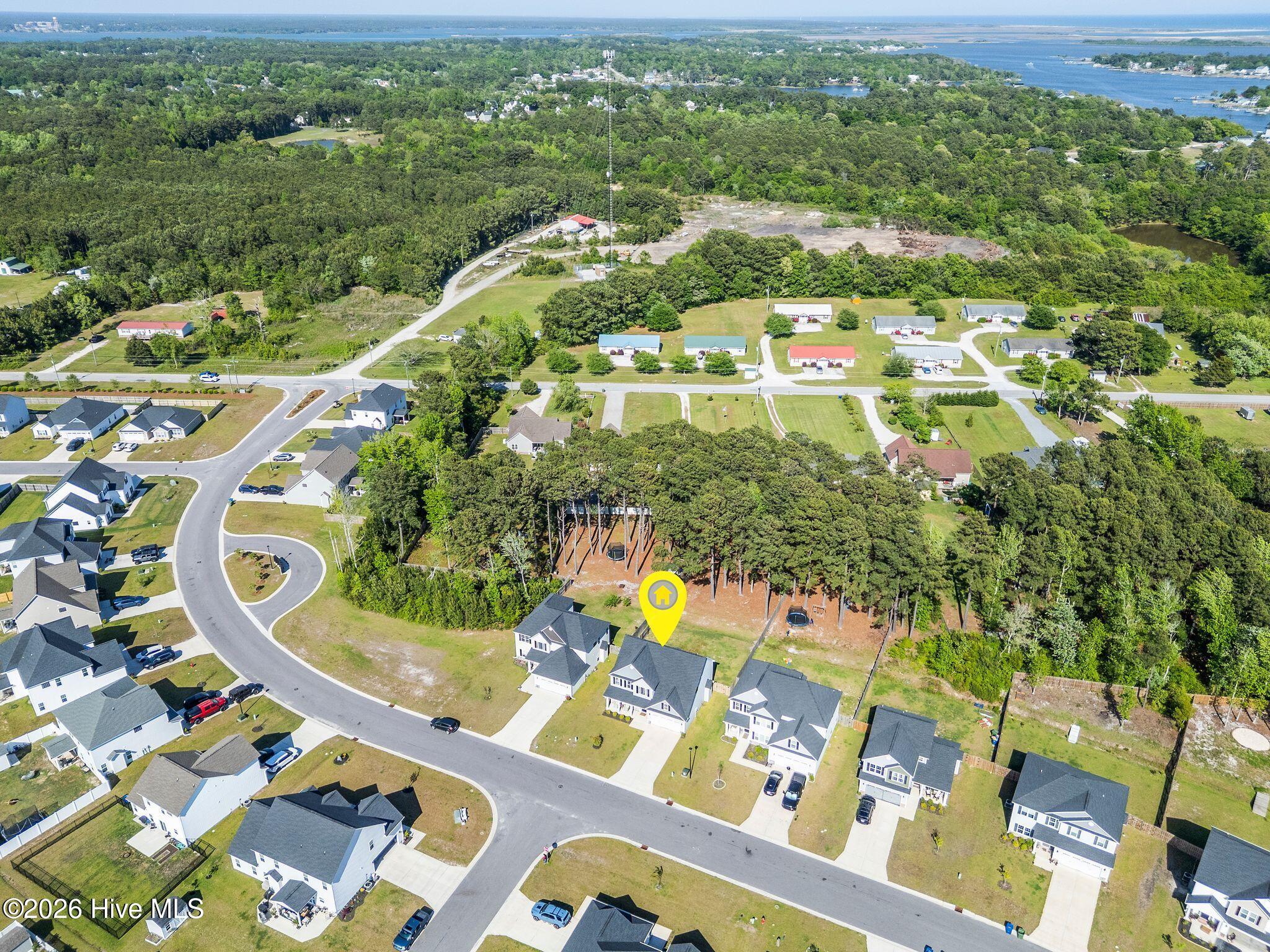 100570227 | Photo 58