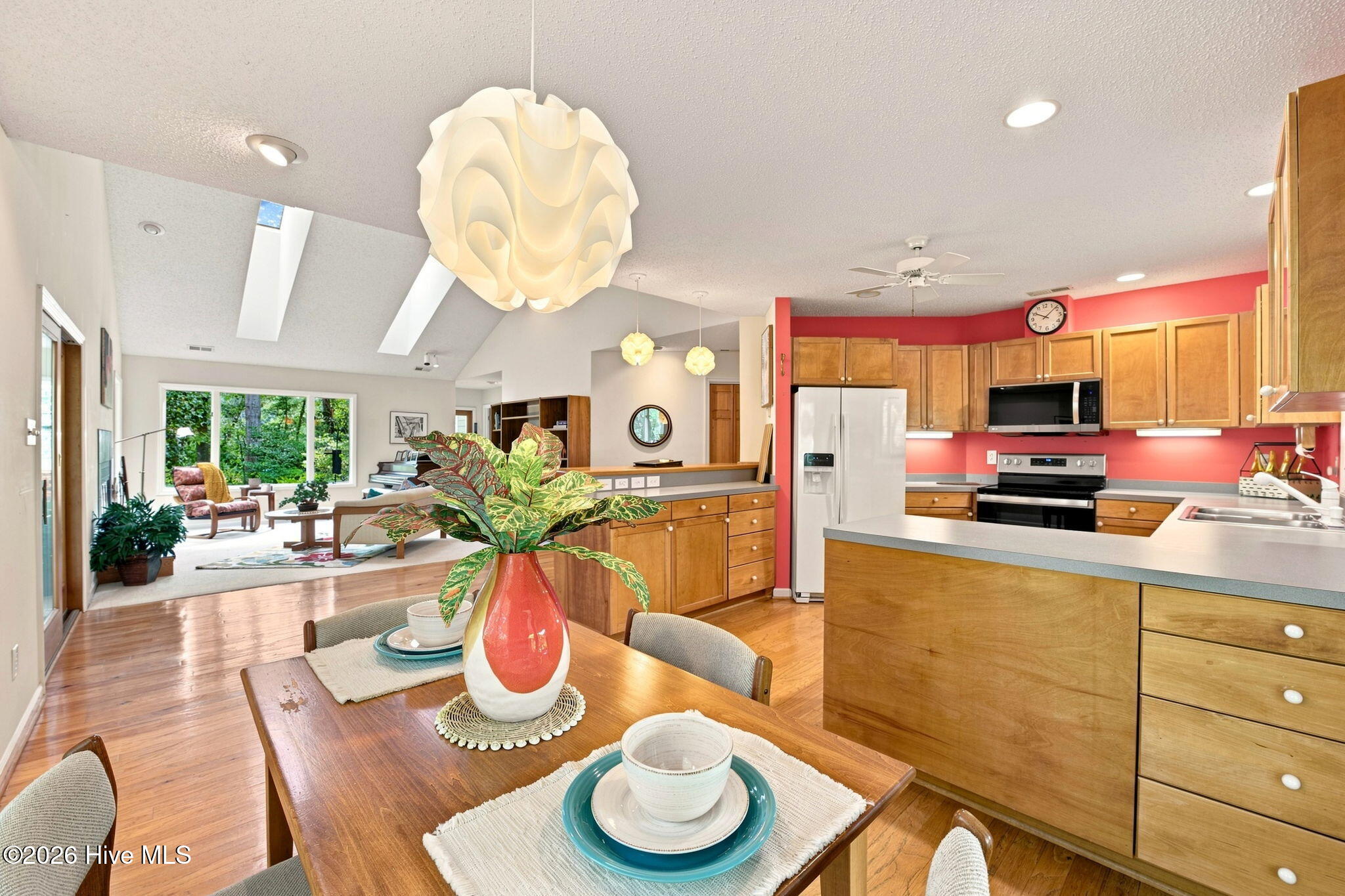 710 Orient Lane,Oriental