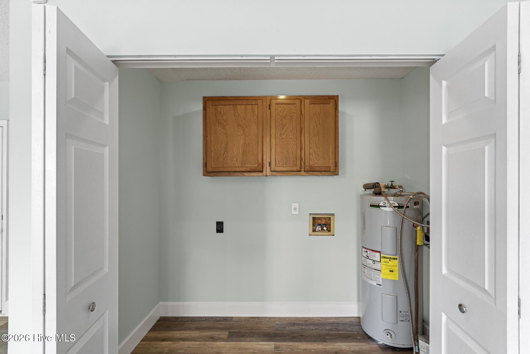 100558461 | Photo 17