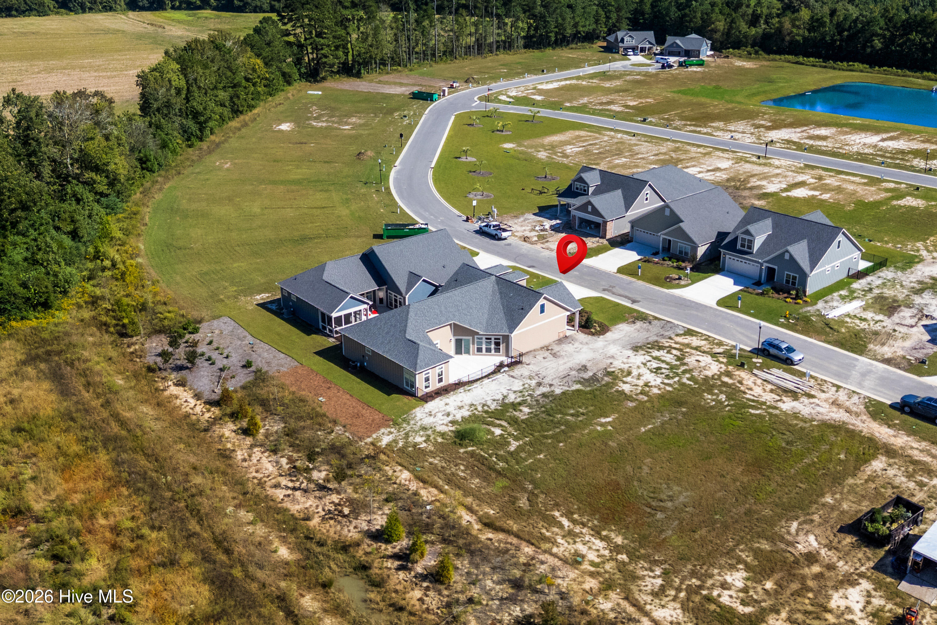 100563444 | Photo 49