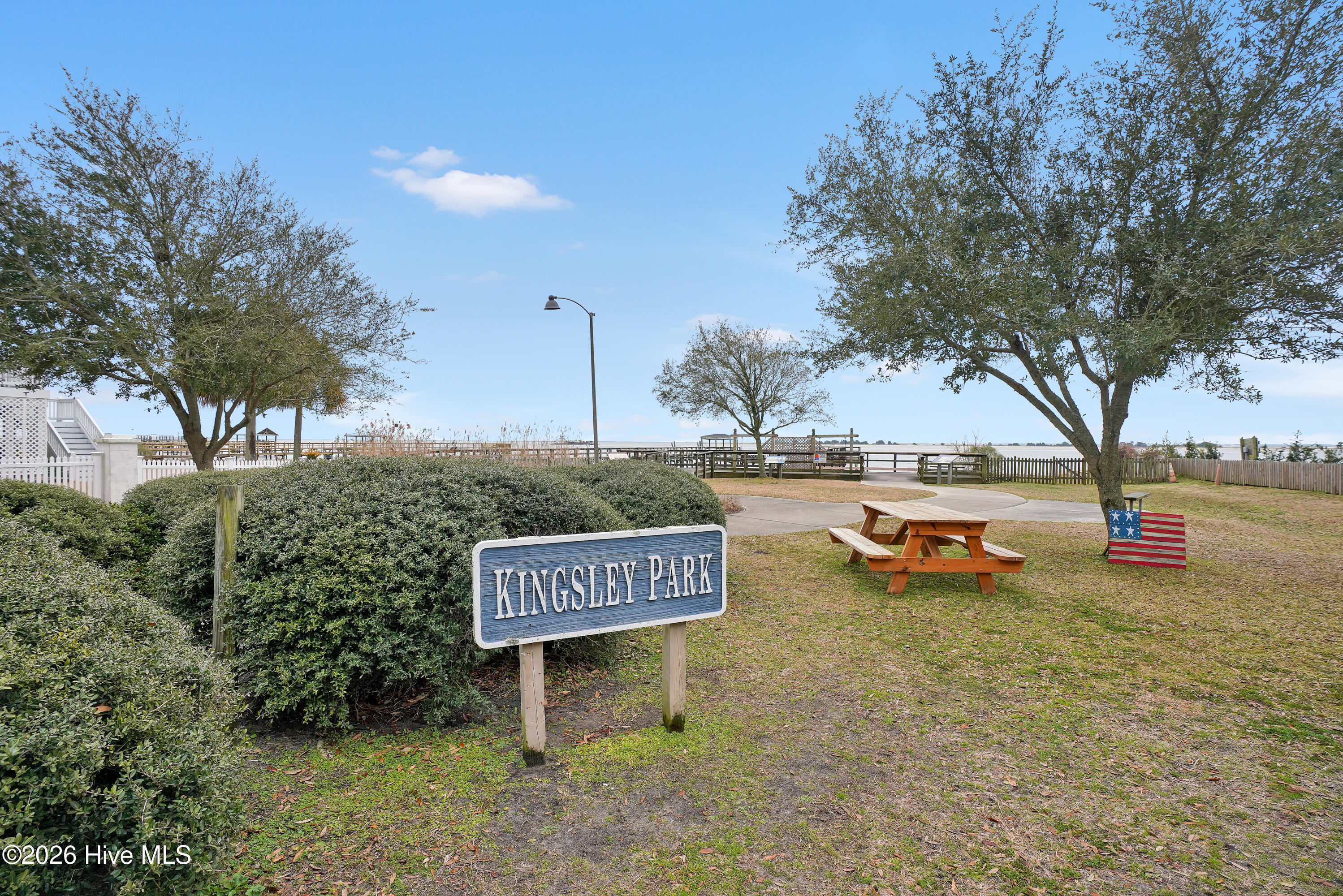 100543554 | Photo 35