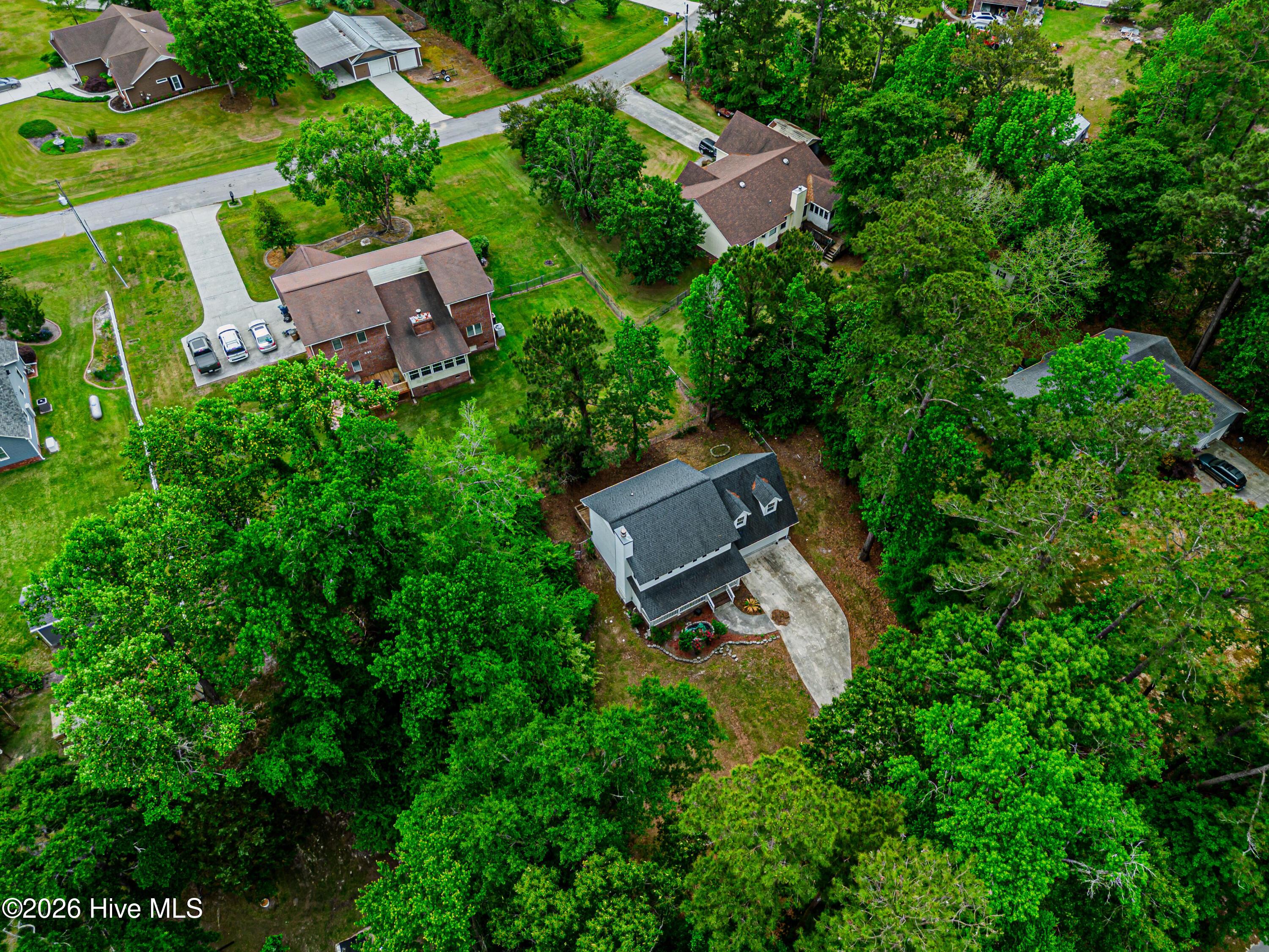 100568422 | Photo 74