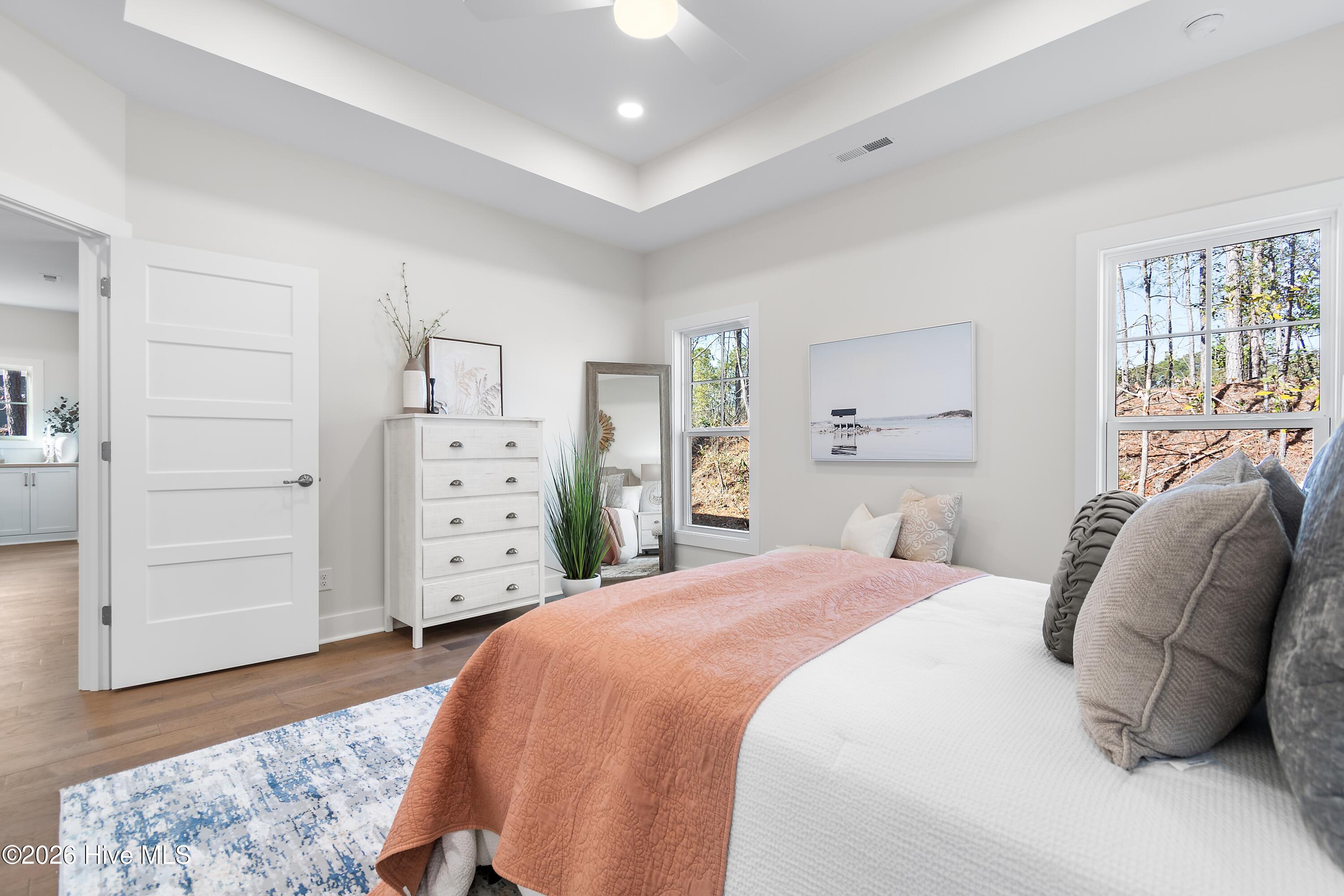 100525148 | Photo 31