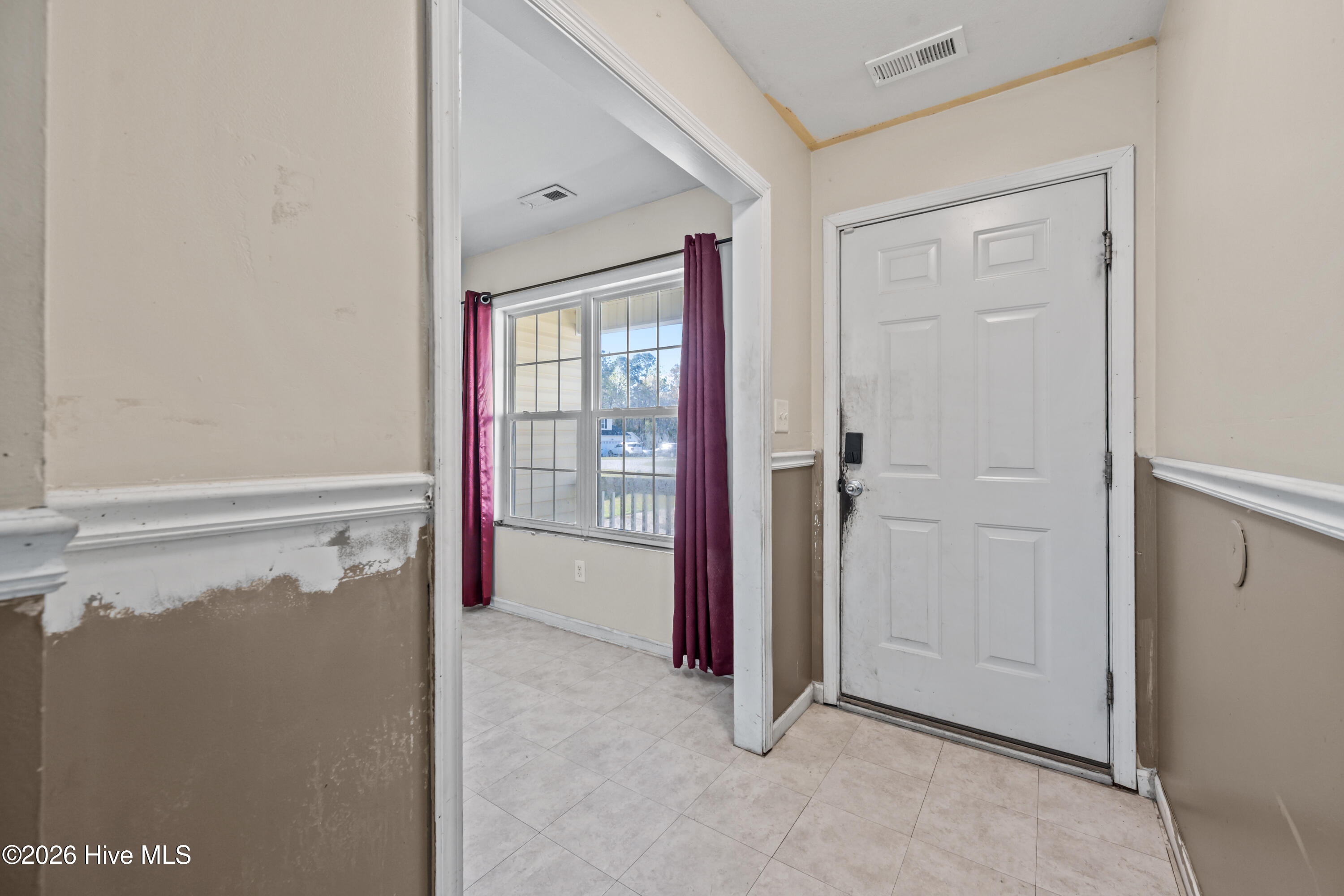 100564292 | Photo 23