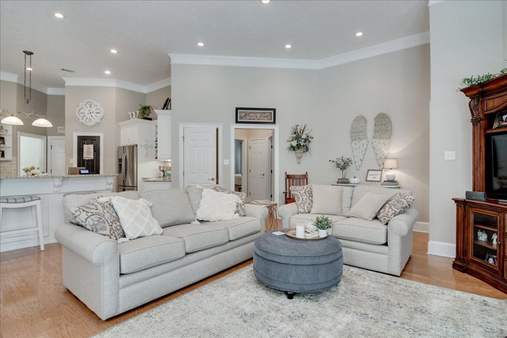 1427 Knob Hill Circle, Evans, GA 30809 Listing Photo  16