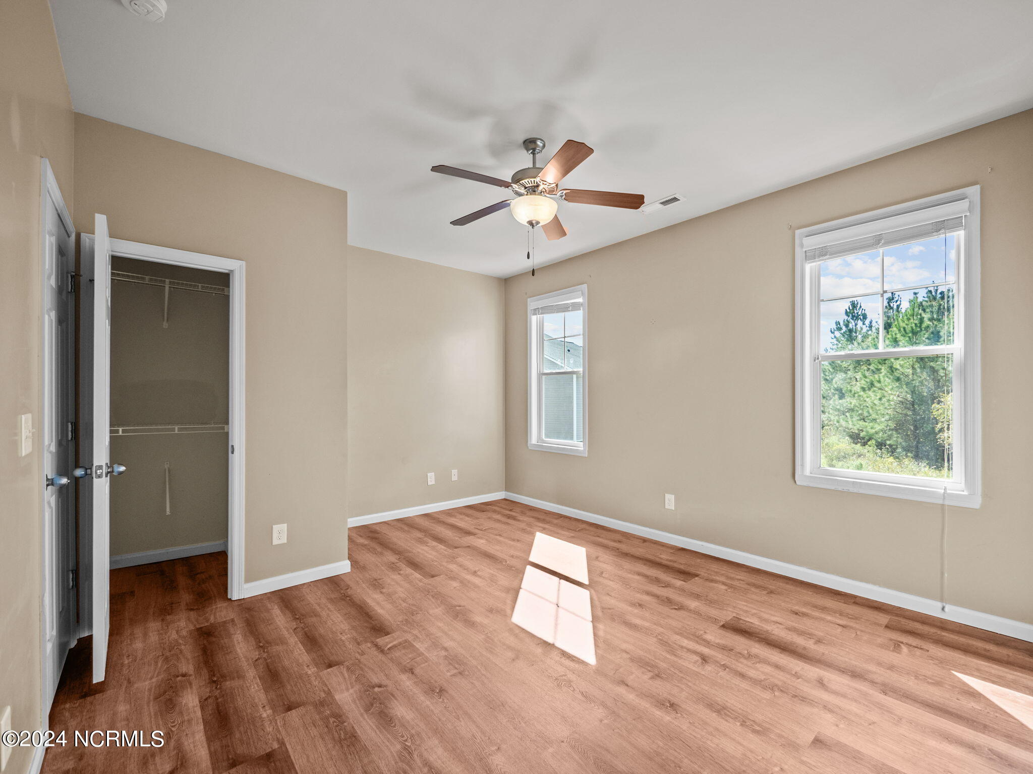 100544508 | Photo 12