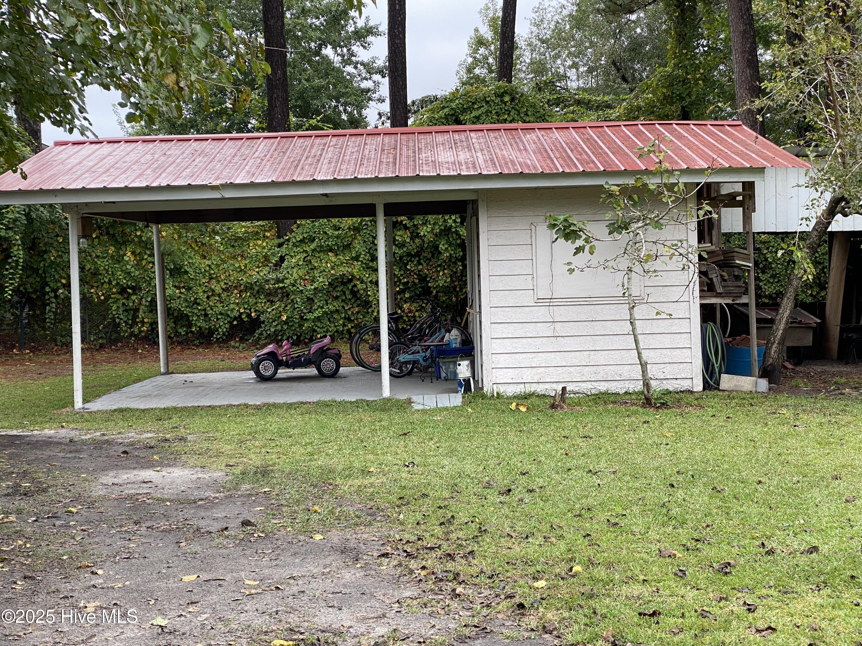 100533664 | Photo 13