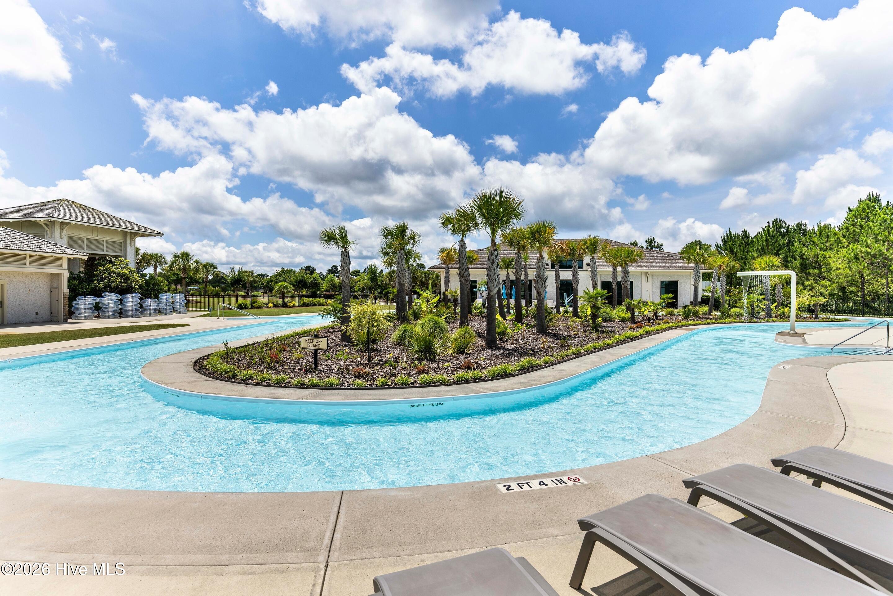 100551949 | Photo 19