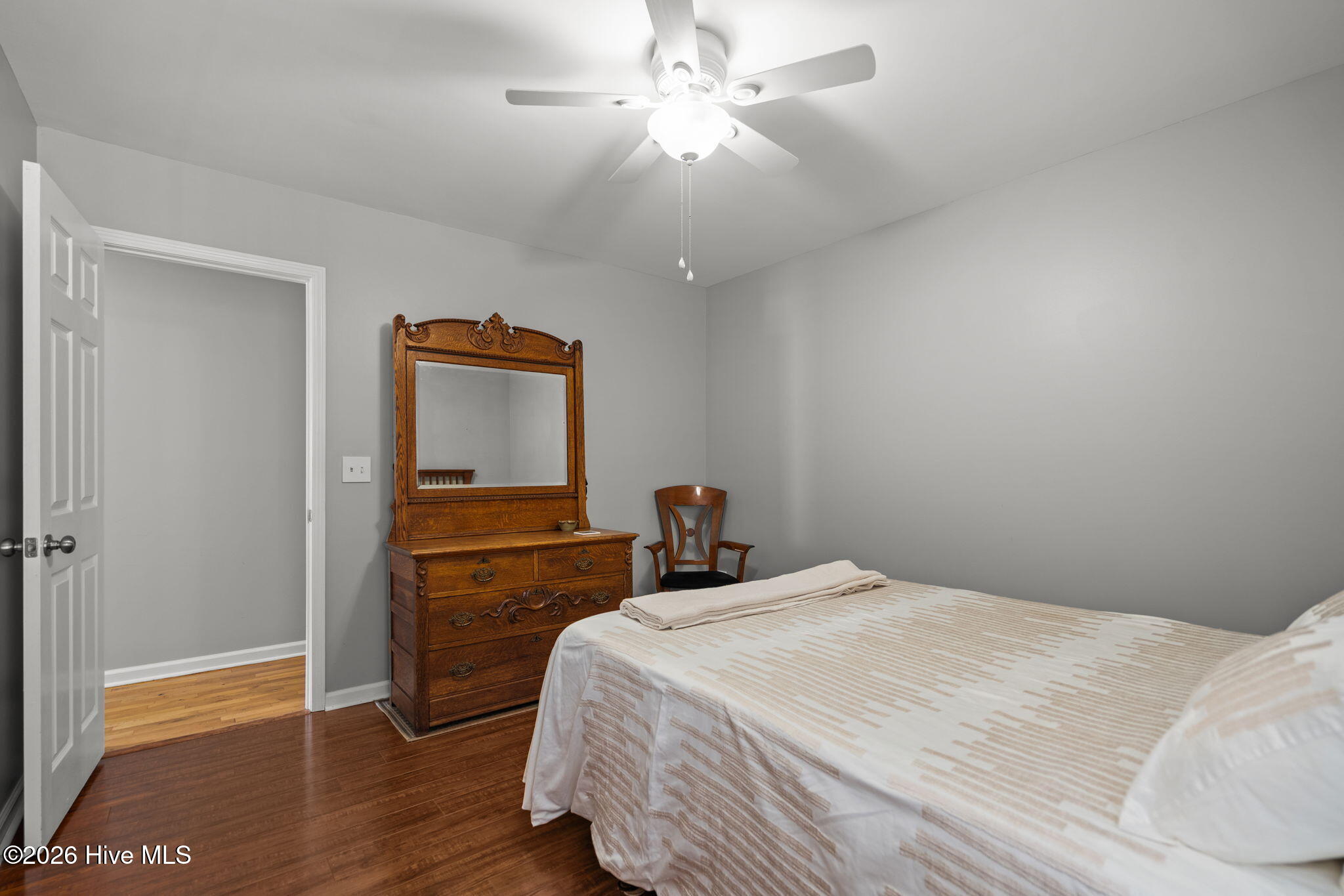 100552343 | Photo 25