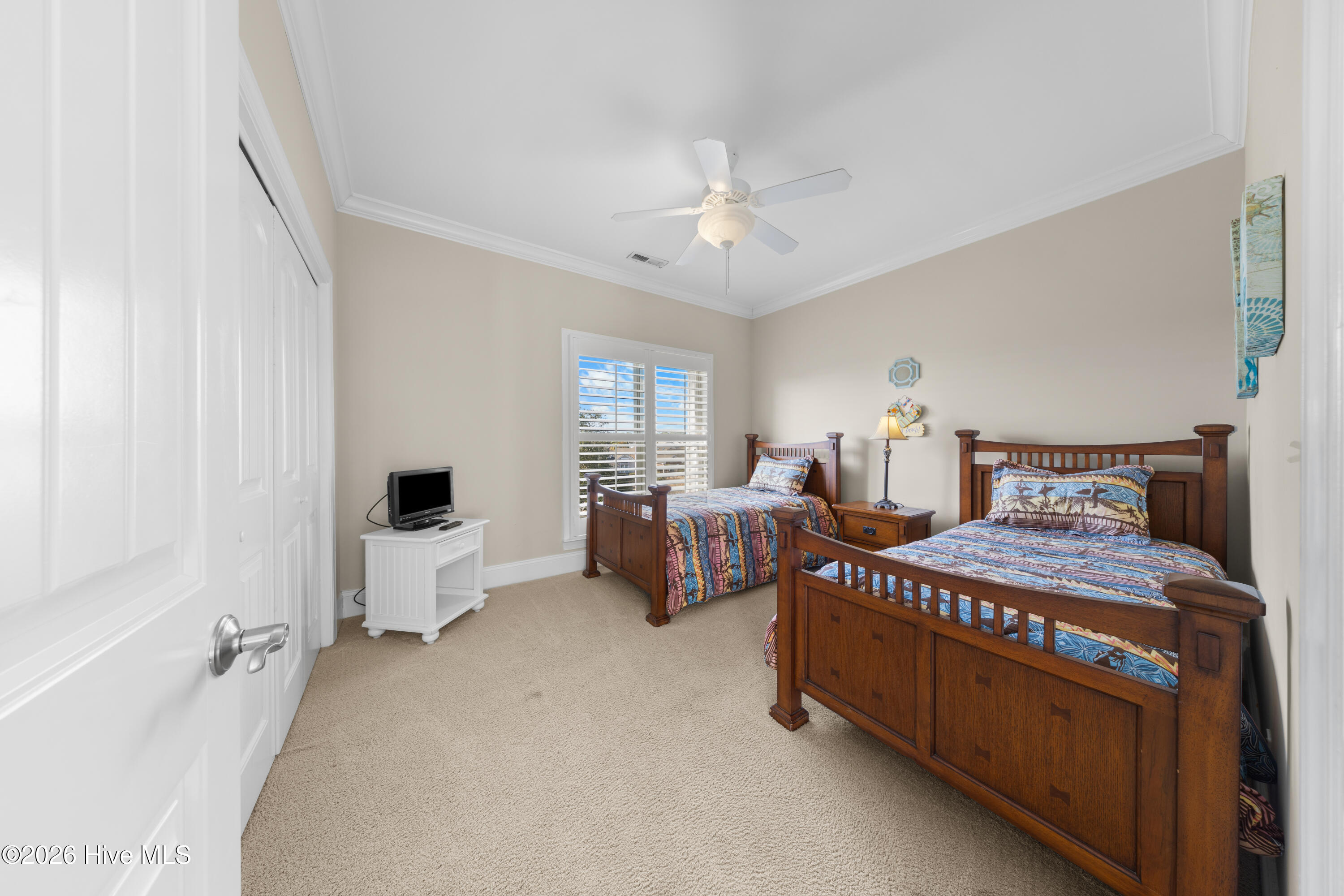 100552955 | Photo 33